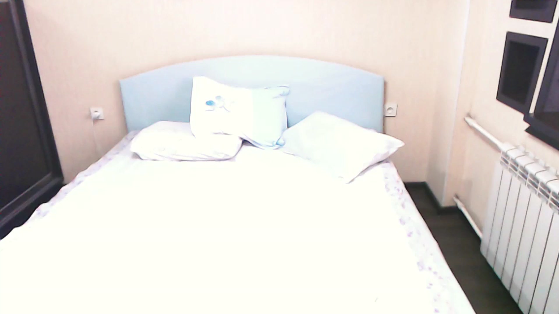 Gallery image thumbnail from AmalJPN's myfreecams stream on, 09/13/2024, 07:15 image 16 of 20