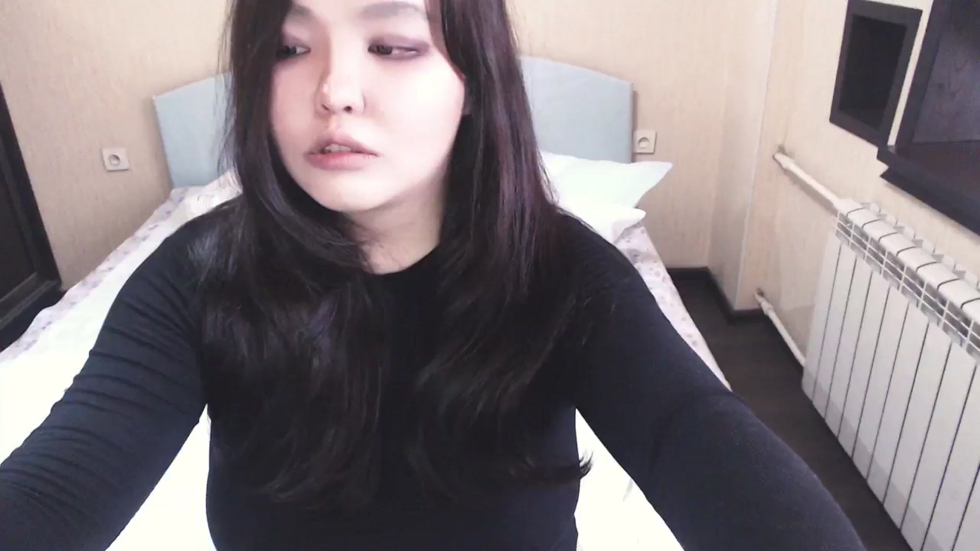 Gallery image thumbnail from AmalJPN's myfreecams stream on, 09/23/2024, 06:23 image 17 of 20