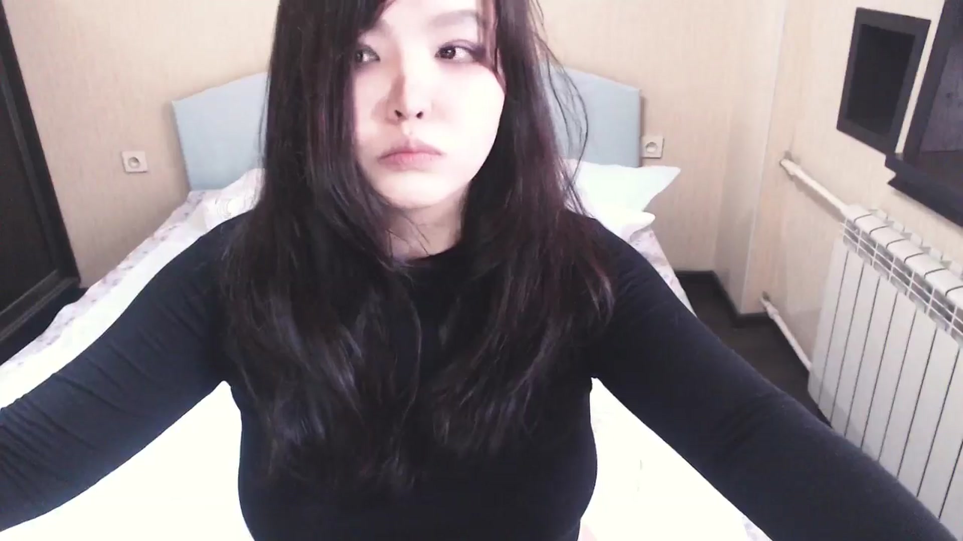 Gallery image thumbnail from AmalJPN's myfreecams stream on, 09/23/2024, 06:23 image 6 of 20