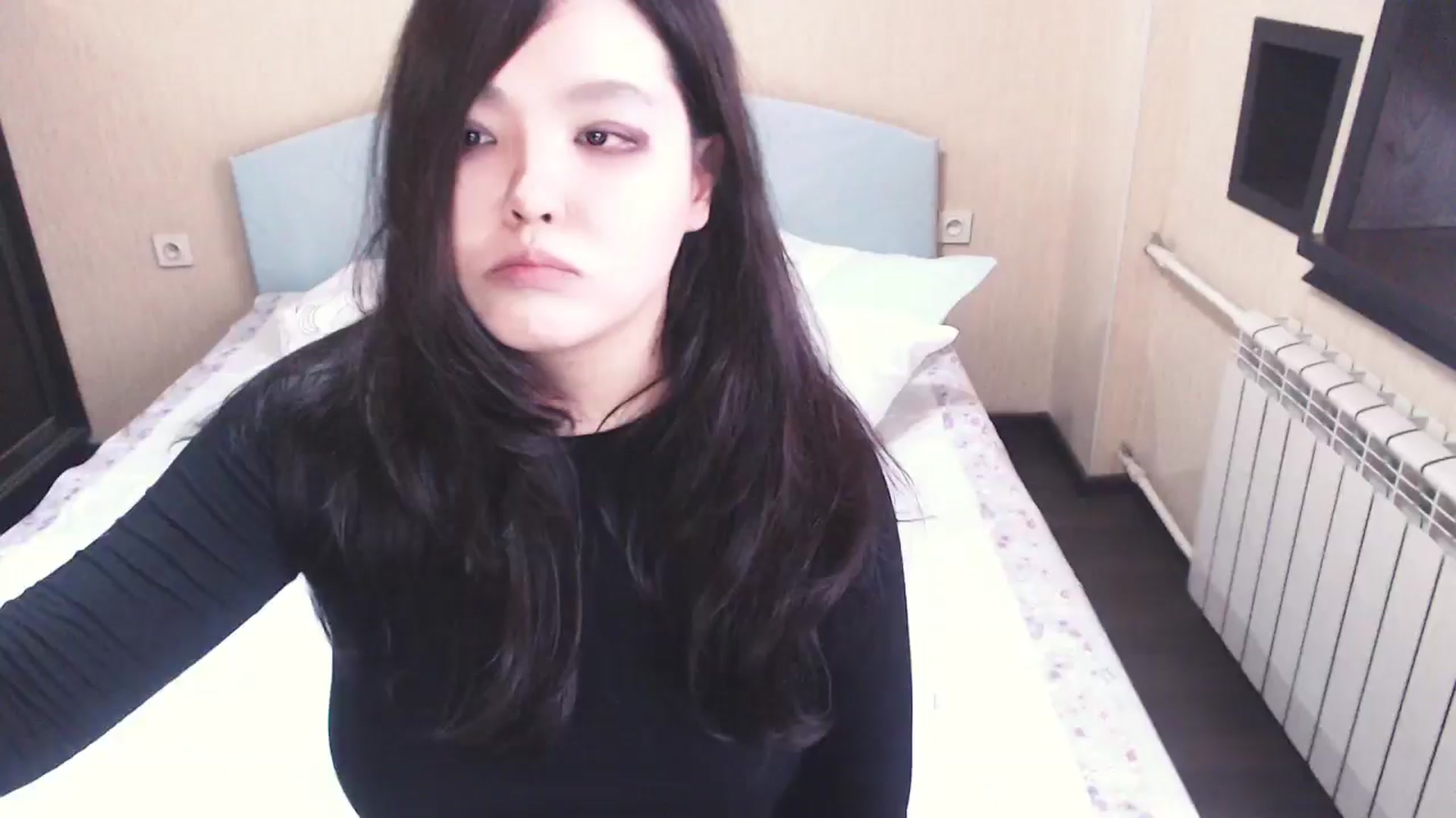 Gallery image thumbnail from AmalJPN's myfreecams stream on, 09/23/2024, 06:23 image 12 of 20