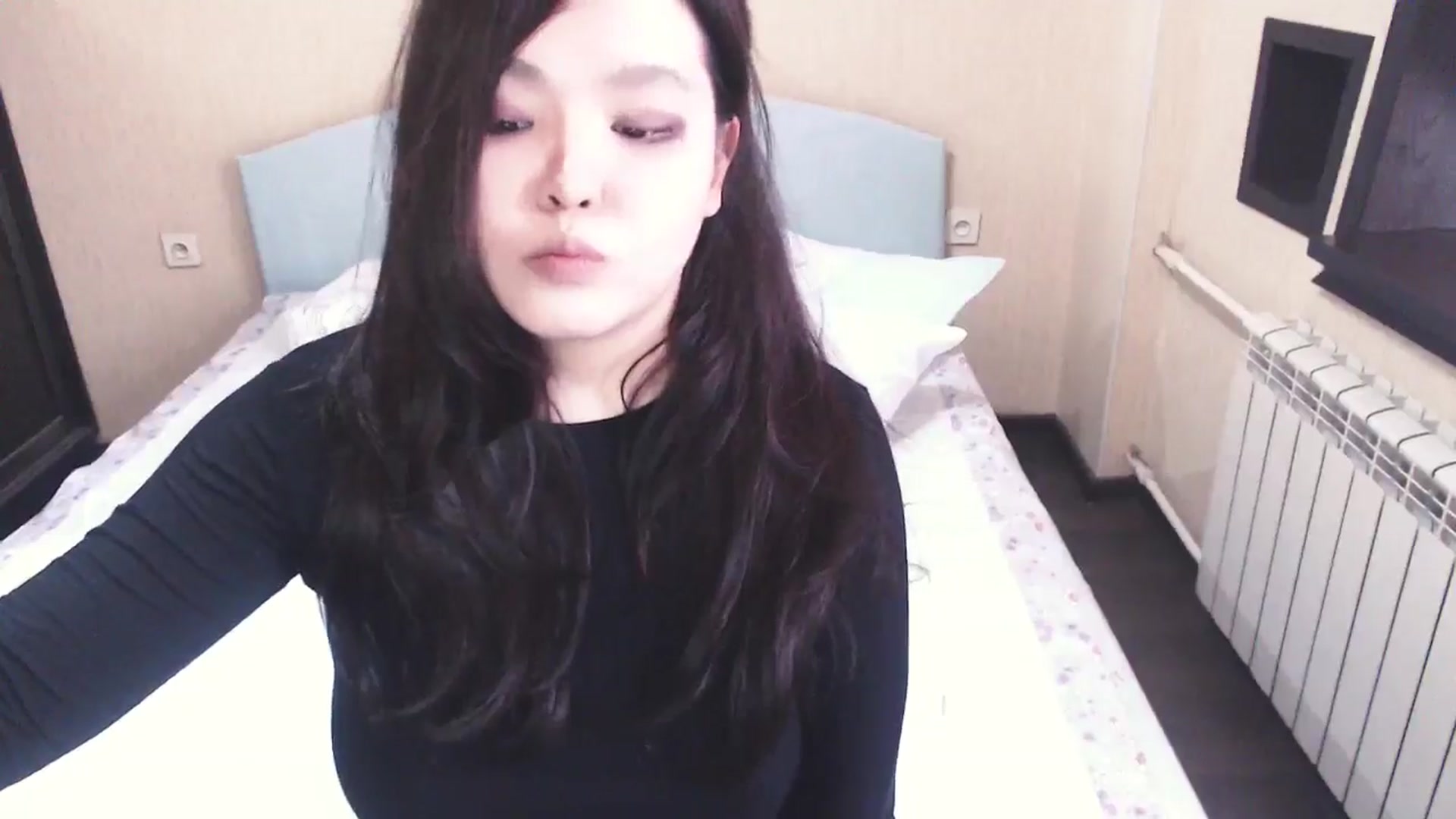 Gallery image thumbnail from AmalJPN's myfreecams stream on, 09/23/2024, 06:23 image 8 of 20