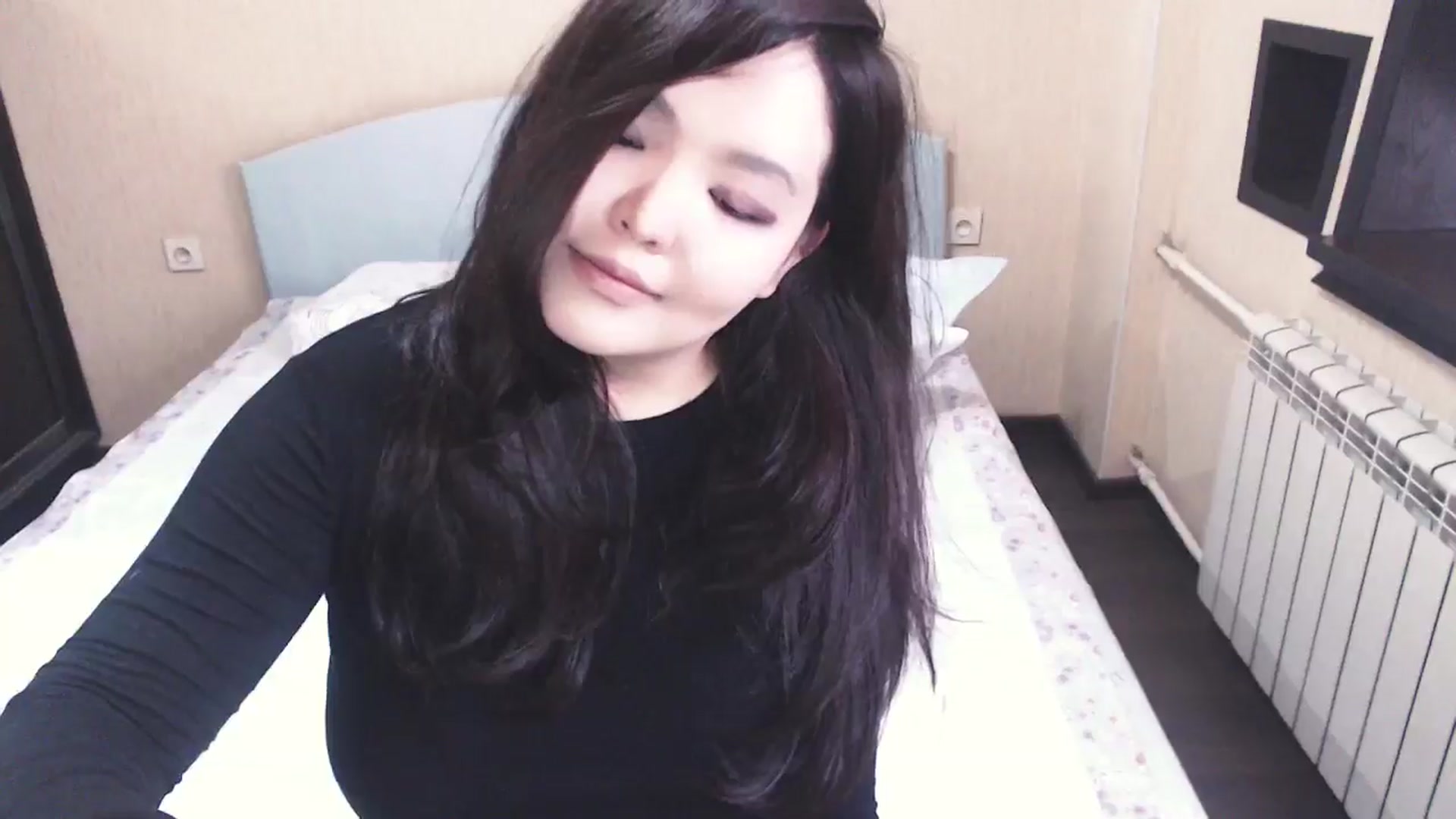 Gallery image thumbnail from AmalJPN's myfreecams stream on, 09/23/2024, 06:23 image 9 of 20