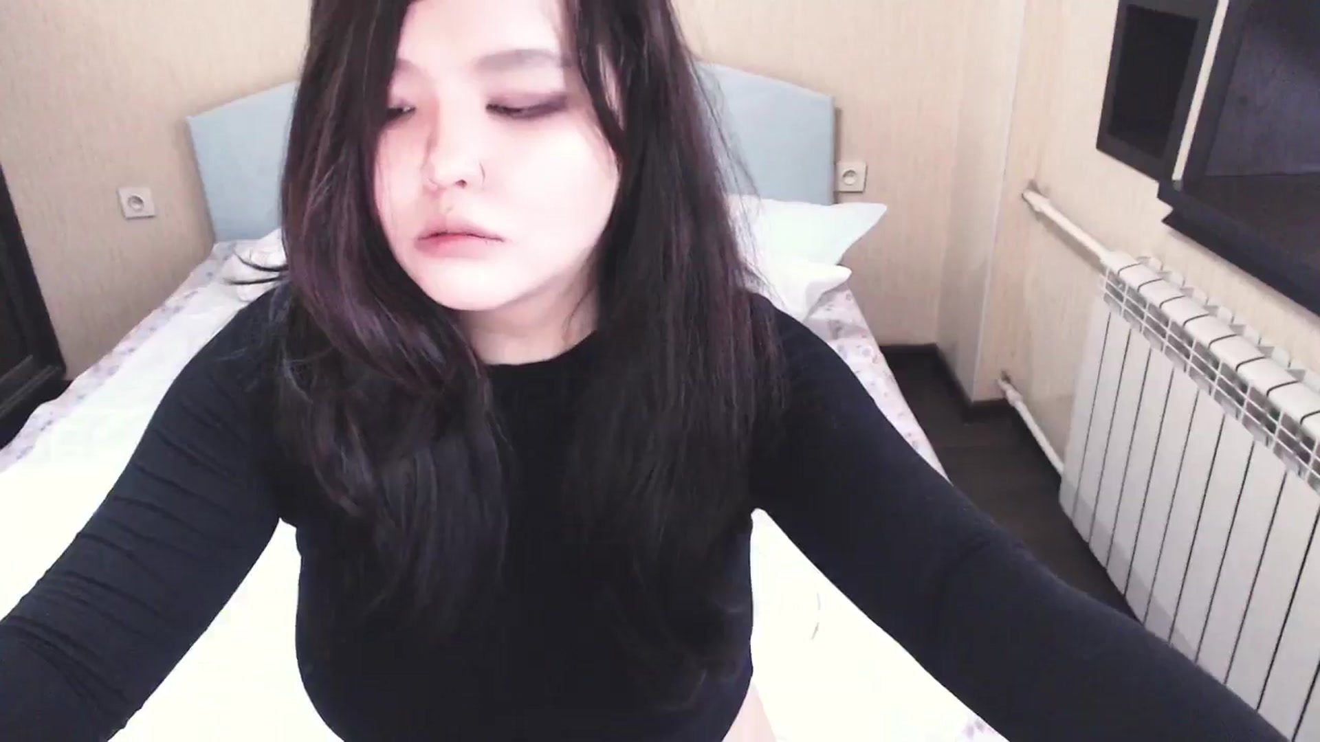 Gallery image thumbnail from AmalJPN's myfreecams stream on, 09/23/2024, 09:07 image 2 of 20