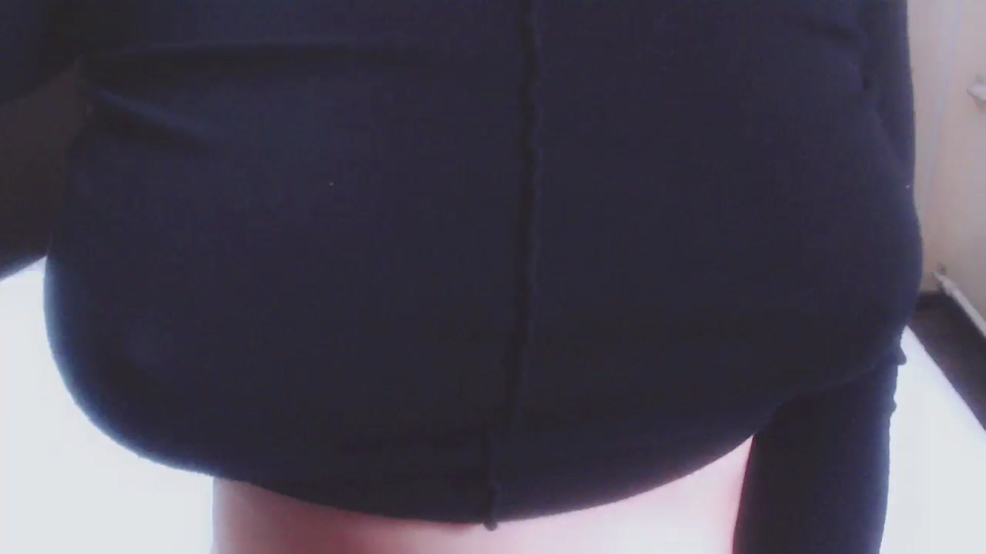 Gallery image thumbnail from AmalJPN's myfreecams stream on, 09/27/2024, 06:51 image 11 of 20