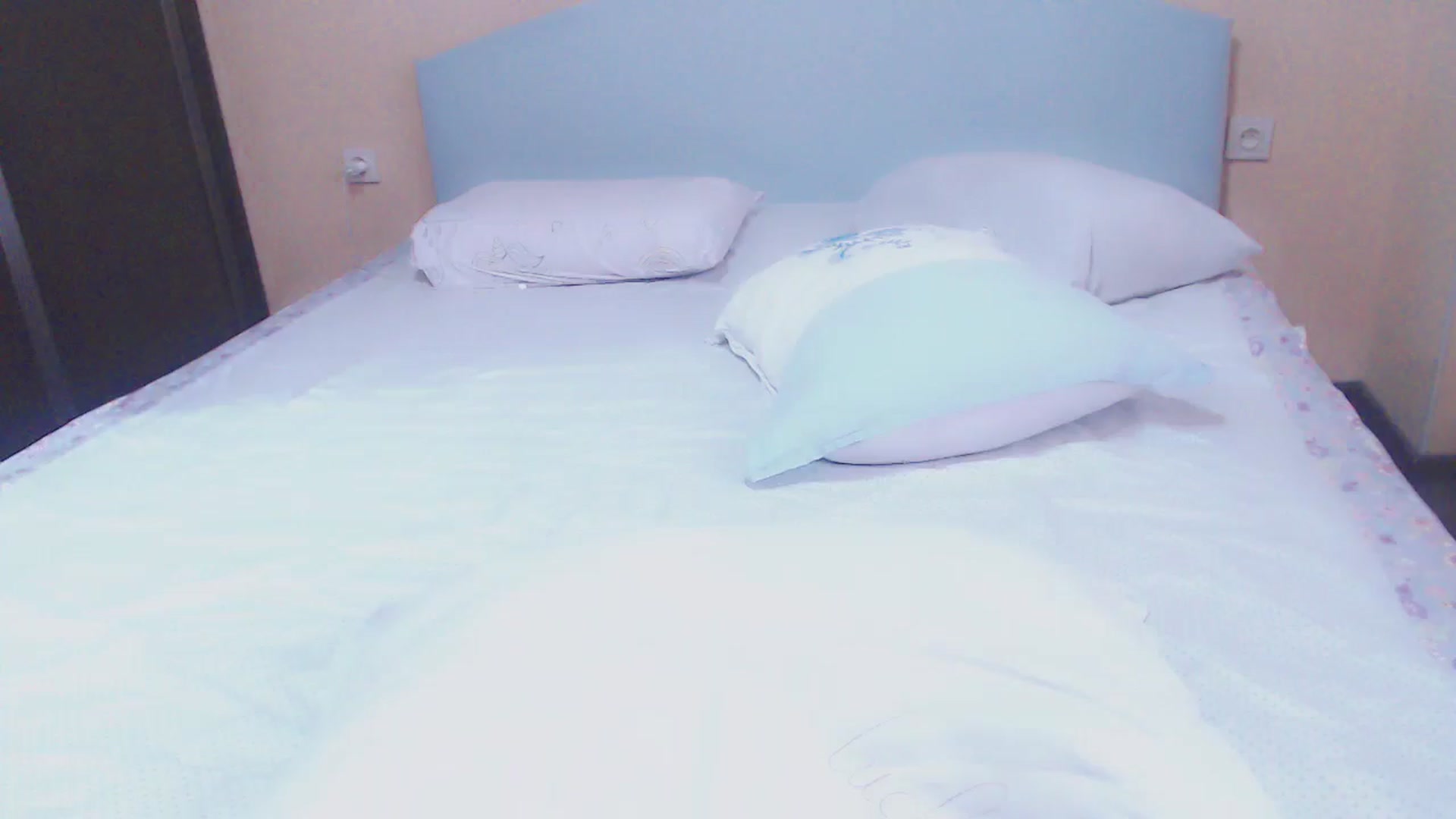 Gallery image thumbnail from AmalJPN's myfreecams stream on, 10/02/2024, 07:30 image 10 of 20