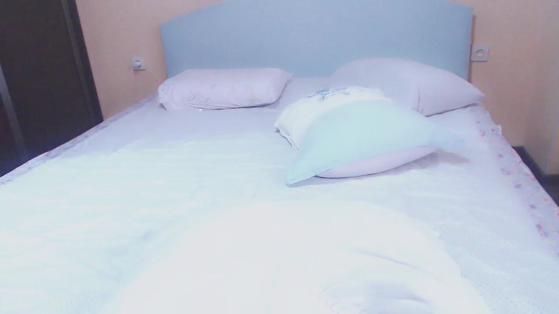 Gallery image thumbnail from AmalJPN's myfreecams stream on, 10/02/2024, 07:30 image 7 of 20