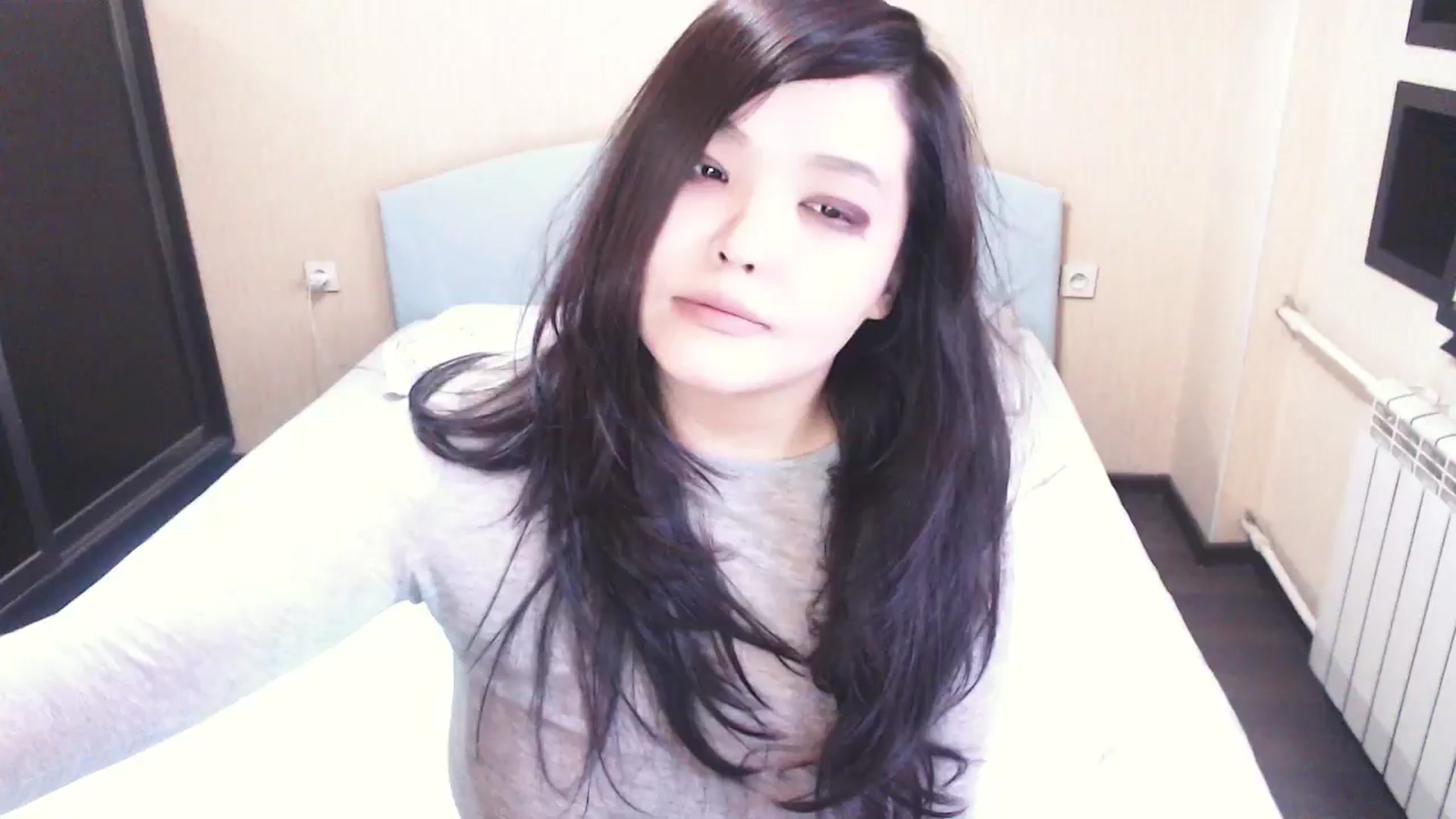 Gallery image thumbnail from AmalJPN's myfreecams stream on, 10/04/2024, 07:15 image 1 of 20