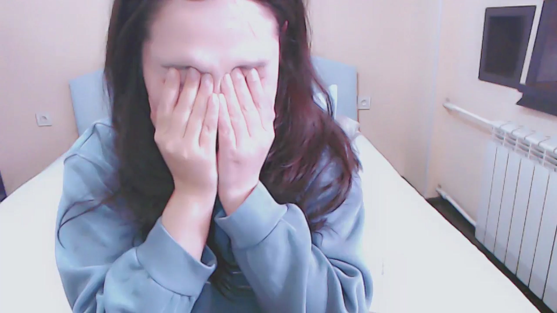 Gallery image thumbnail from AmalJPN's myfreecams stream on, 10/11/2024, 07:02 image 12 of 20