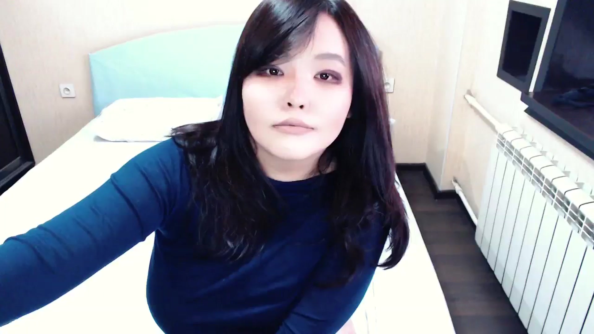 Gallery image thumbnail from AmalSan's myfreecams stream on, 03/04/2024, 07:57 image 4 of 20