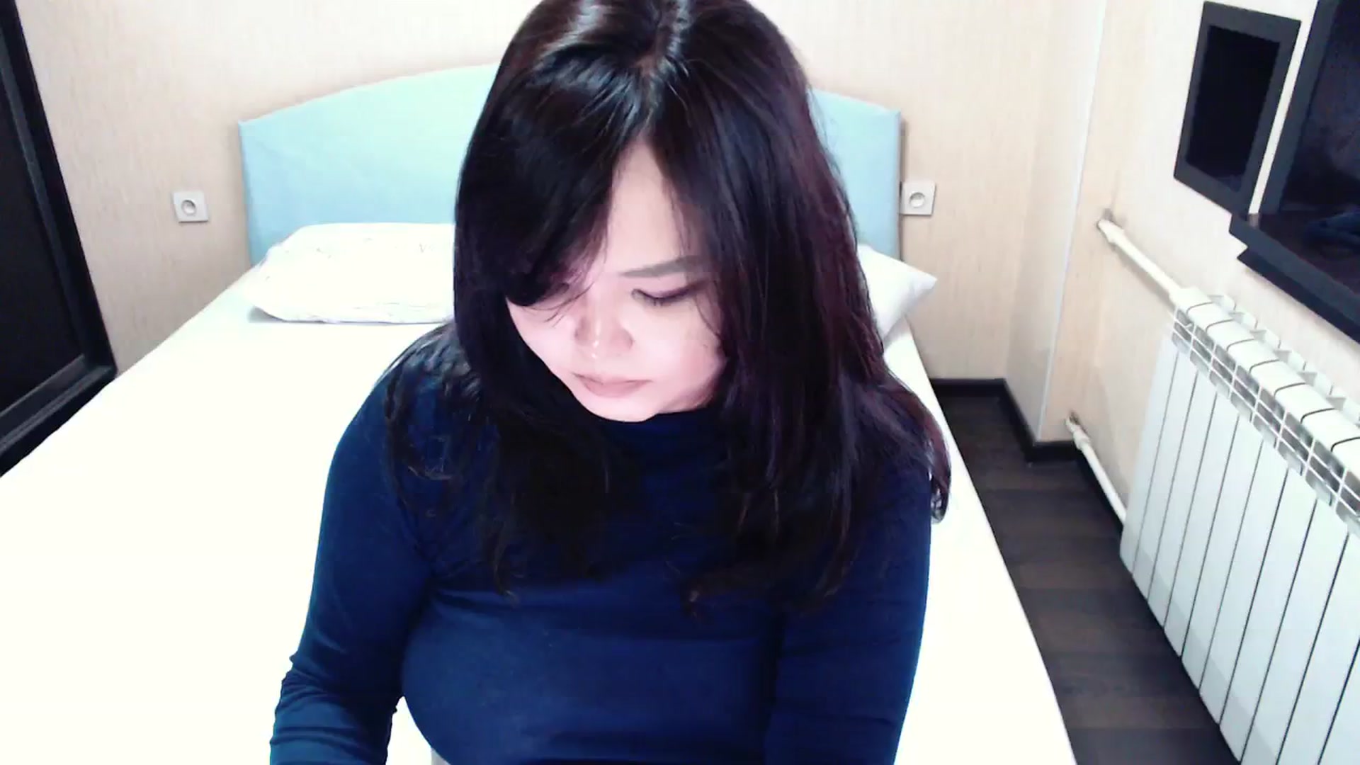 Gallery image thumbnail from AmalSan's myfreecams stream on, 03/04/2024, 07:57 image 16 of 20