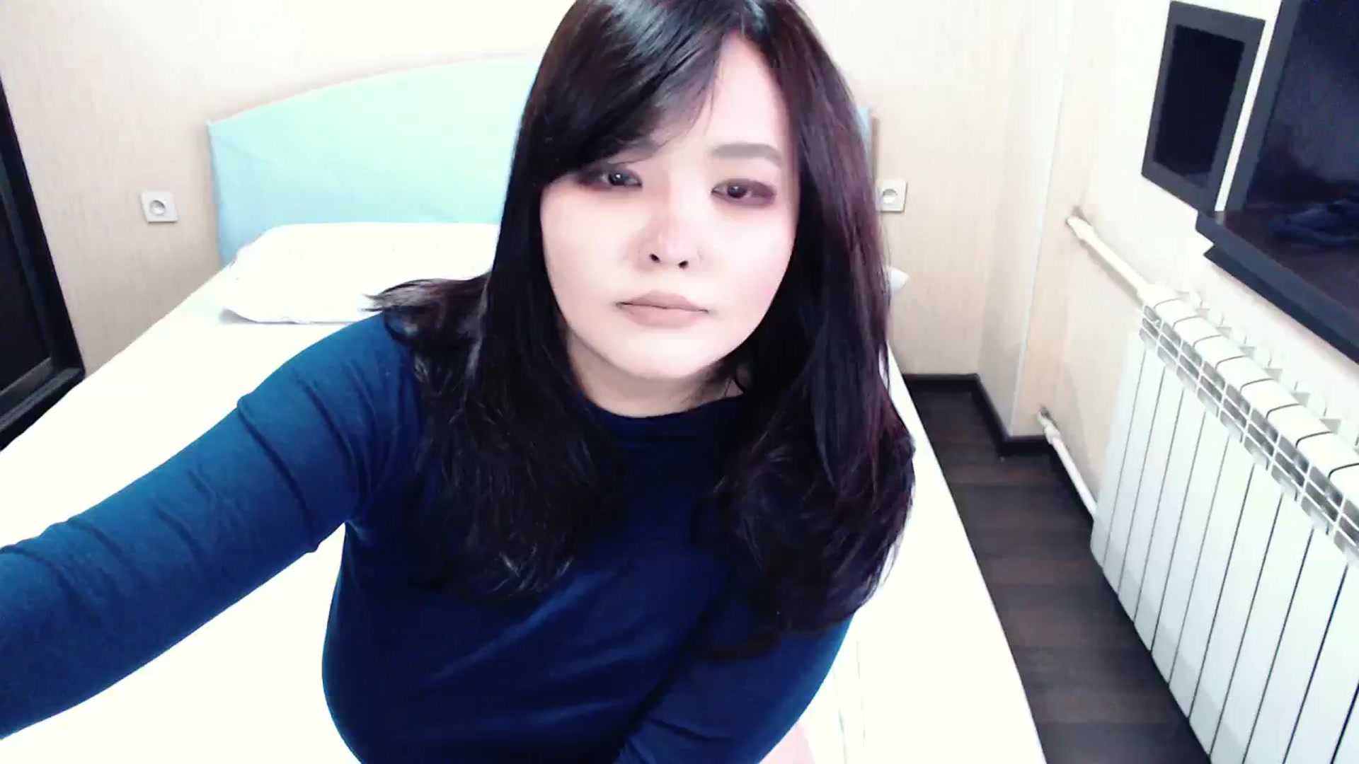 Gallery image thumbnail from AmalSan's myfreecams stream on, 03/04/2024, 07:57 image 1 of 20