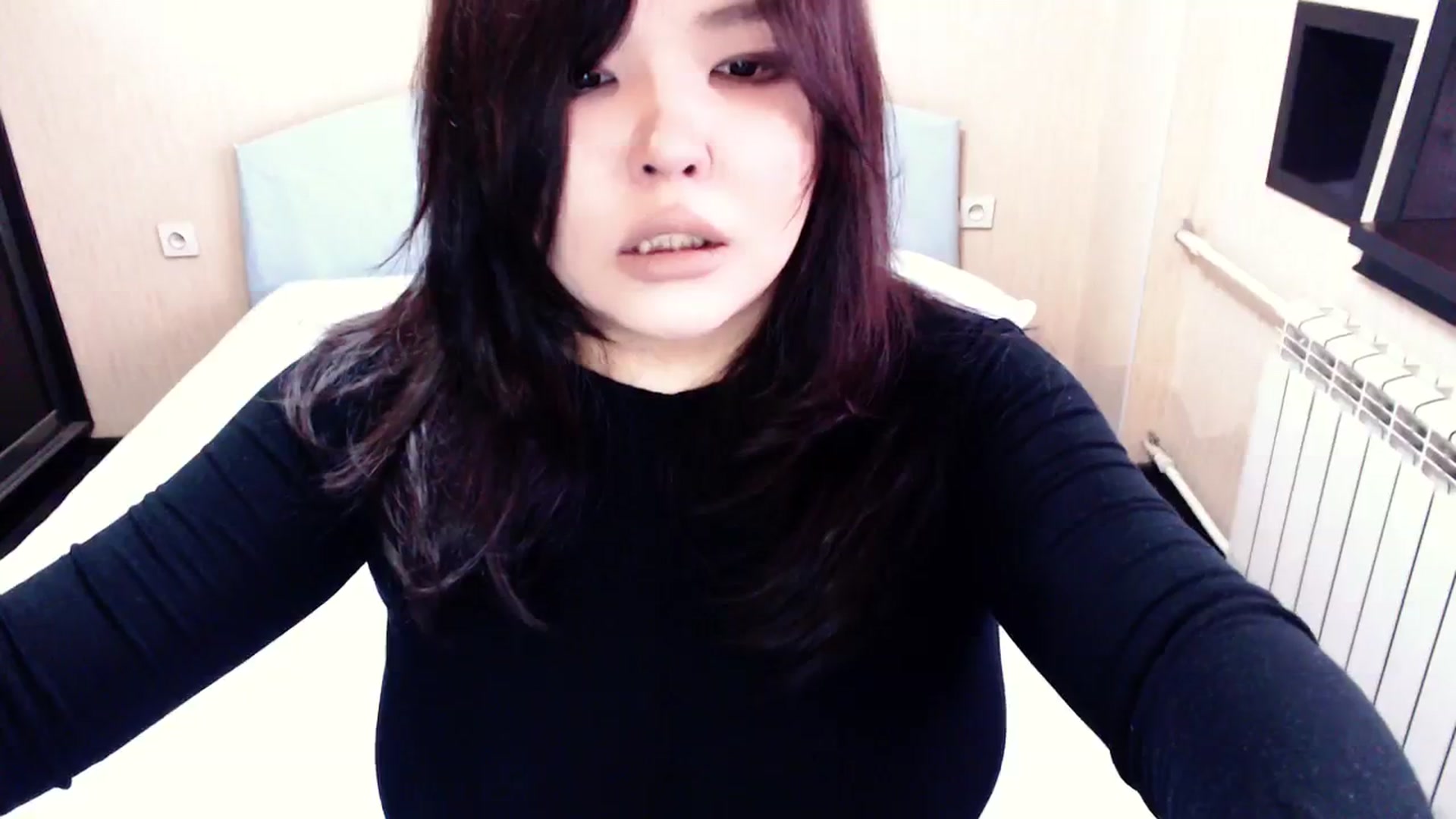 Gallery image thumbnail from AmalSan's myfreecams stream on, 03/06/2024, 08:03 image 5 of 20