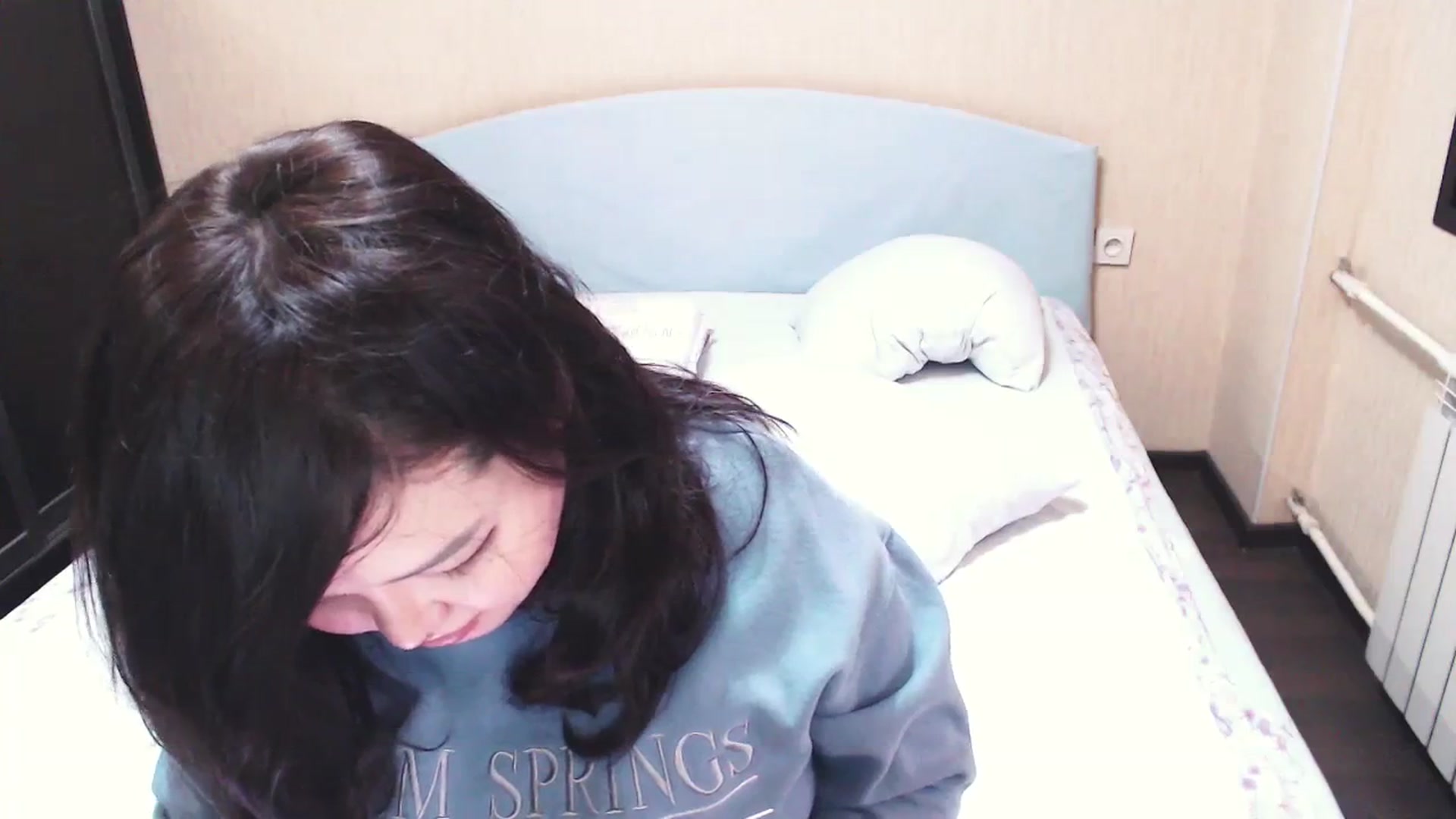Gallery image thumbnail from AmalSan's myfreecams stream on, 03/10/2024, 09:58 image 6 of 20