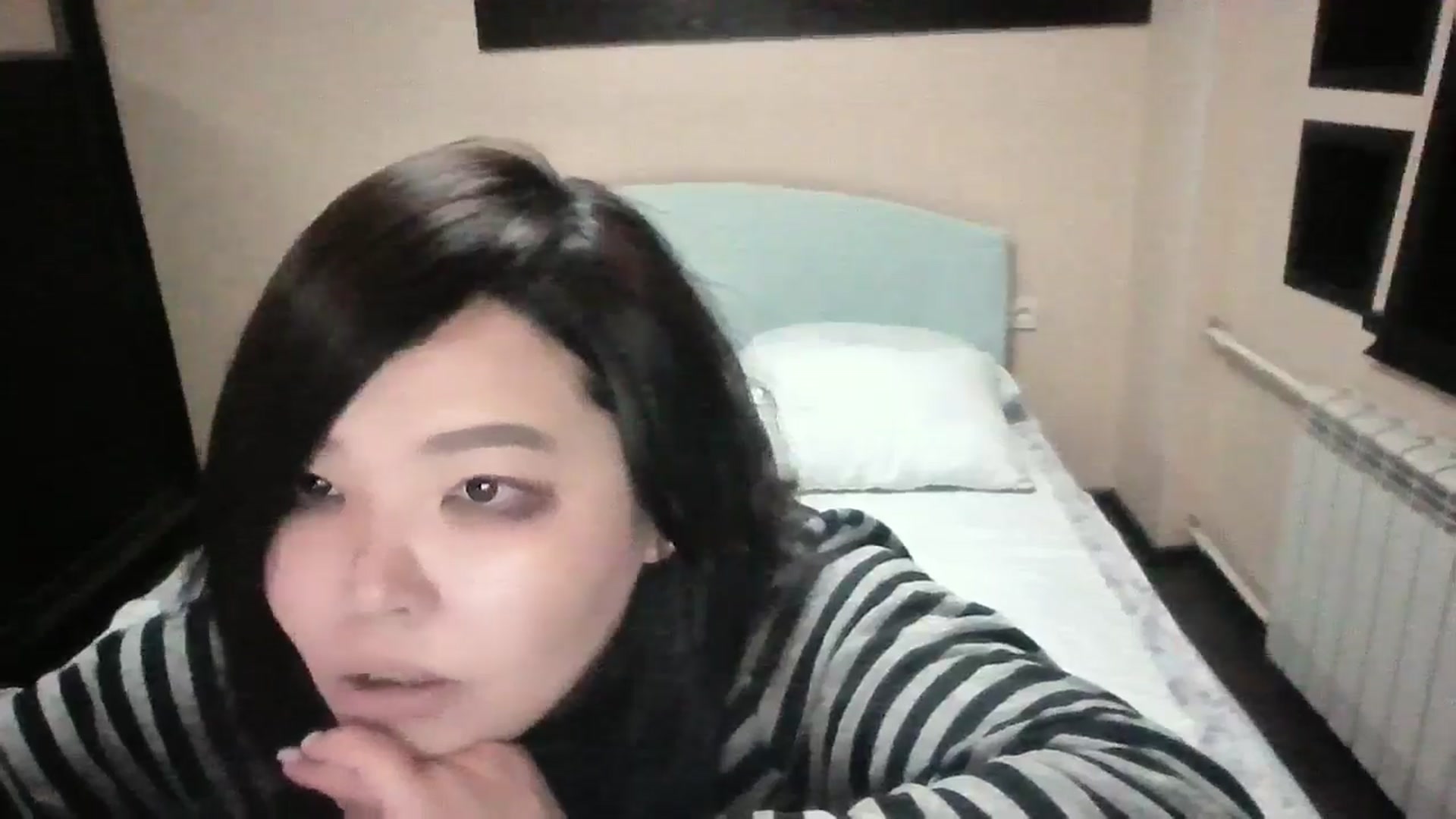 Gallery image thumbnail from AmalSan's myfreecams stream on, 04/18/2024, 18:40 image 8 of 20