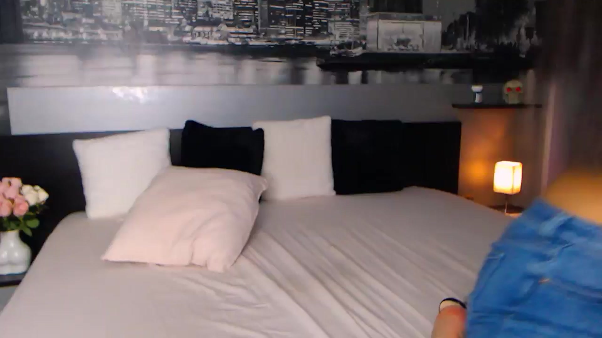 Gallery image thumbnail from AmaliaA's myfreecams stream on, 01/01/2025, 16:26 image 11 of 20