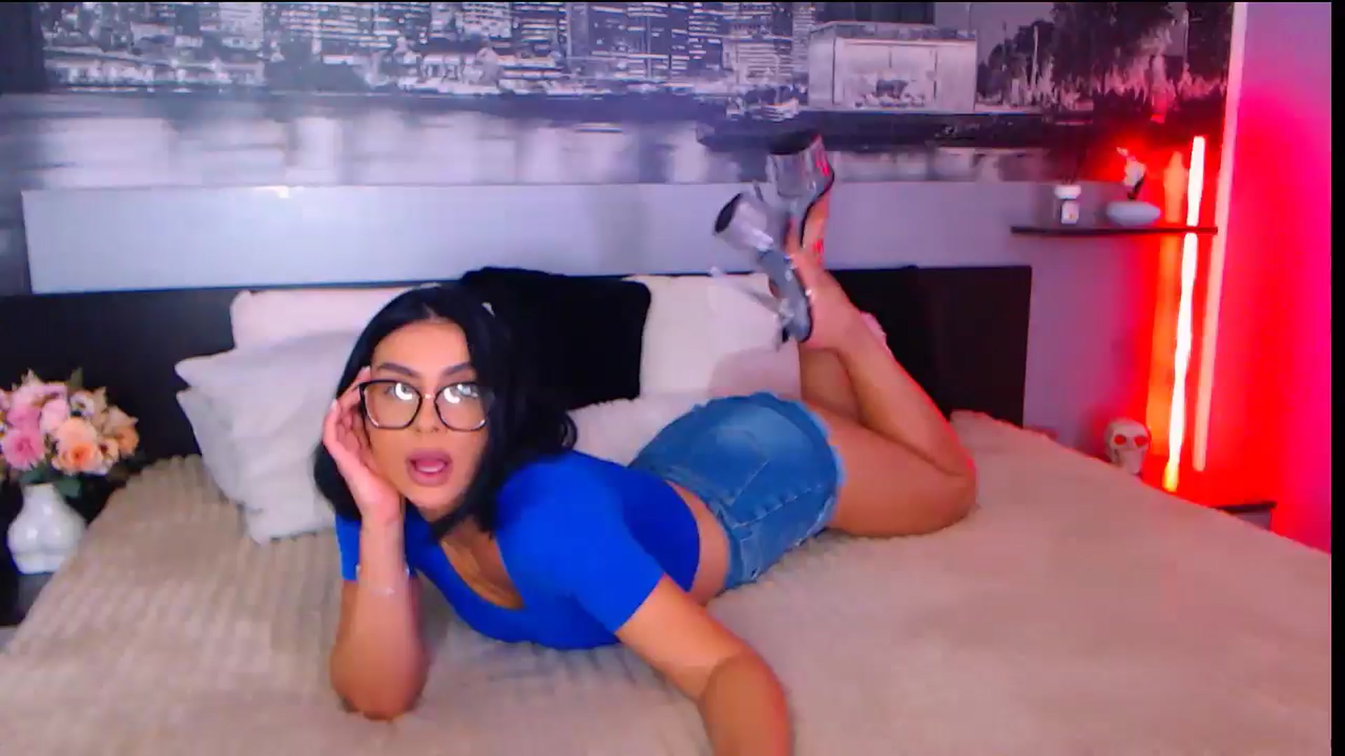 Gallery image thumbnail from AmaliaA's myfreecams stream on, 08/24/2025, 11:56 image 16 of 20