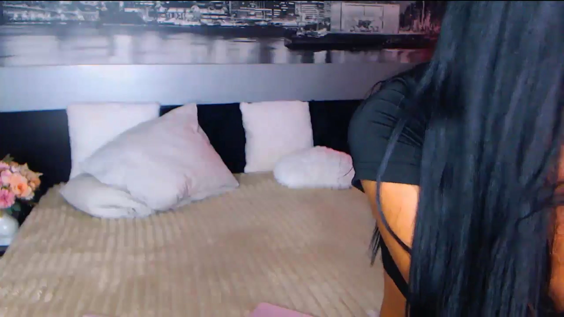 Gallery image thumbnail from AmaliaA's myfreecams stream on, 09/20/2025, 15:51 image 17 of 20