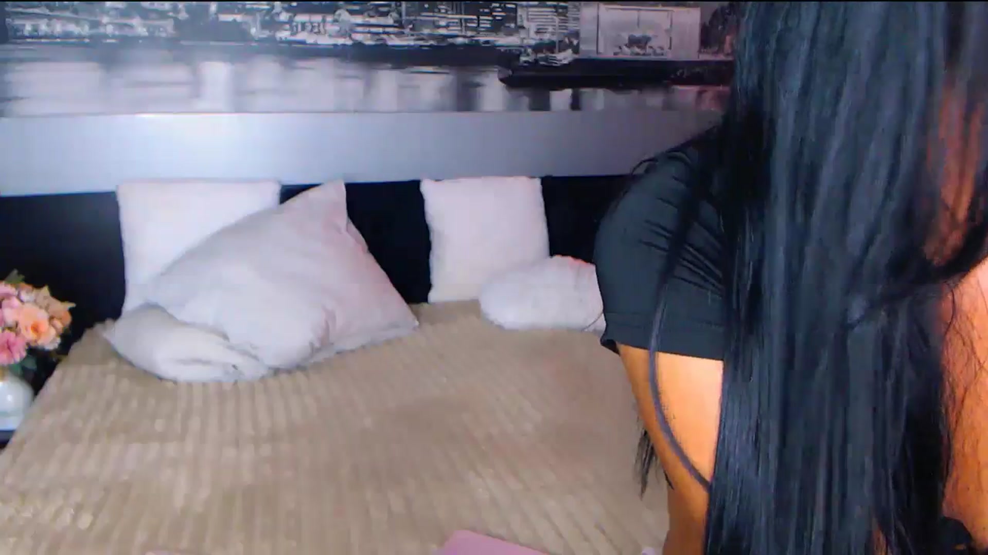 Gallery image thumbnail from AmaliaA's myfreecams stream on, 09/20/2025, 15:51 image 18 of 20