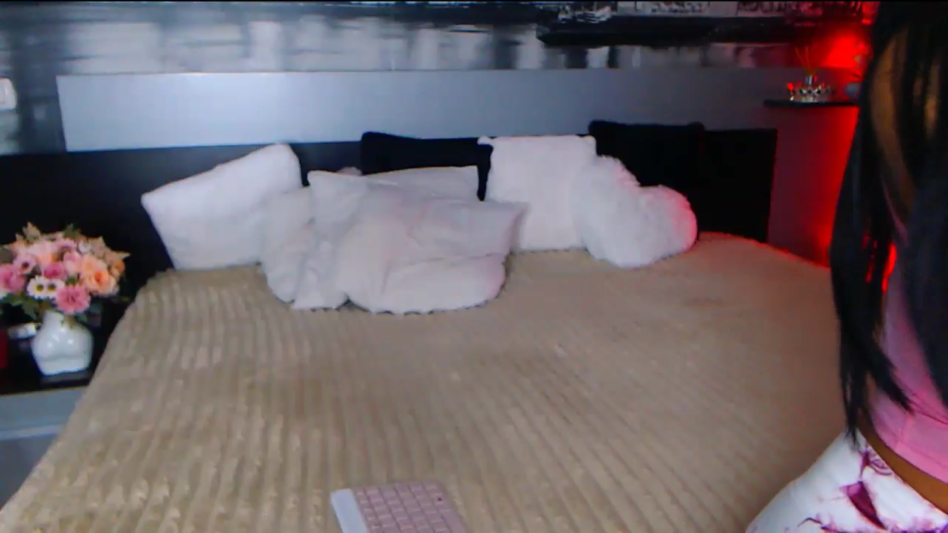 Gallery image thumbnail from AmaliaA's myfreecams stream on, 09/22/2025, 16:16 image 11 of 20