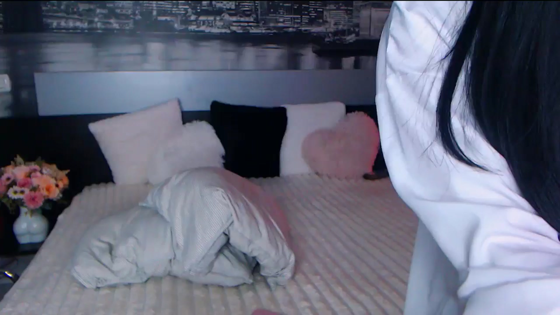 Gallery image thumbnail from AmaliaA's myfreecams stream on, 09/28/2025, 13:13 image 18 of 20