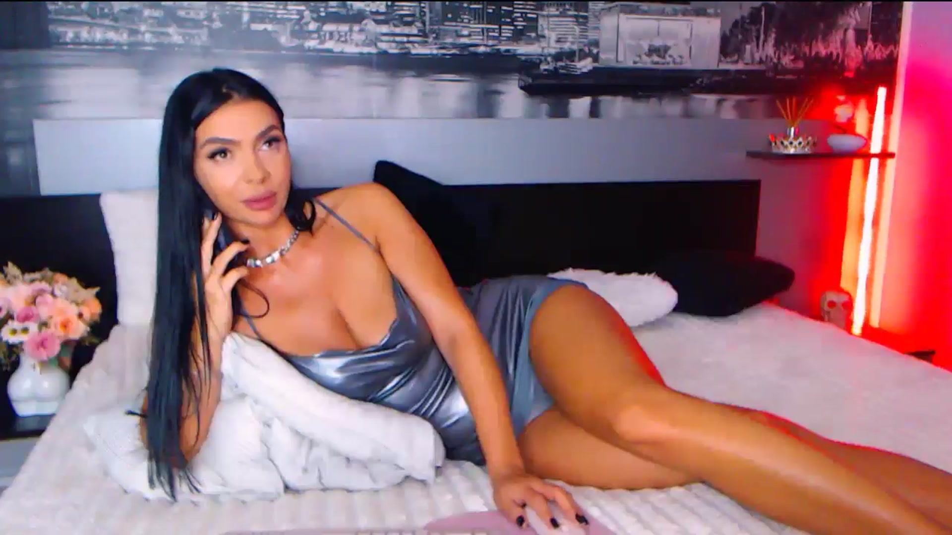 Gallery image thumbnail from AmaliaA's myfreecams stream on, 10/08/2025, 19:24 image 19 of 20