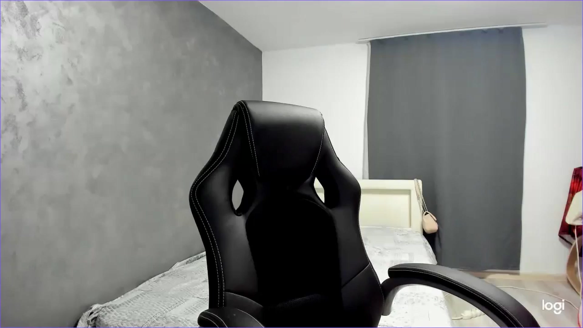 Gallery image thumbnail from AmaliaKeys's myfreecams stream on, 08/31/2025, 17:00 image 12 of 20
