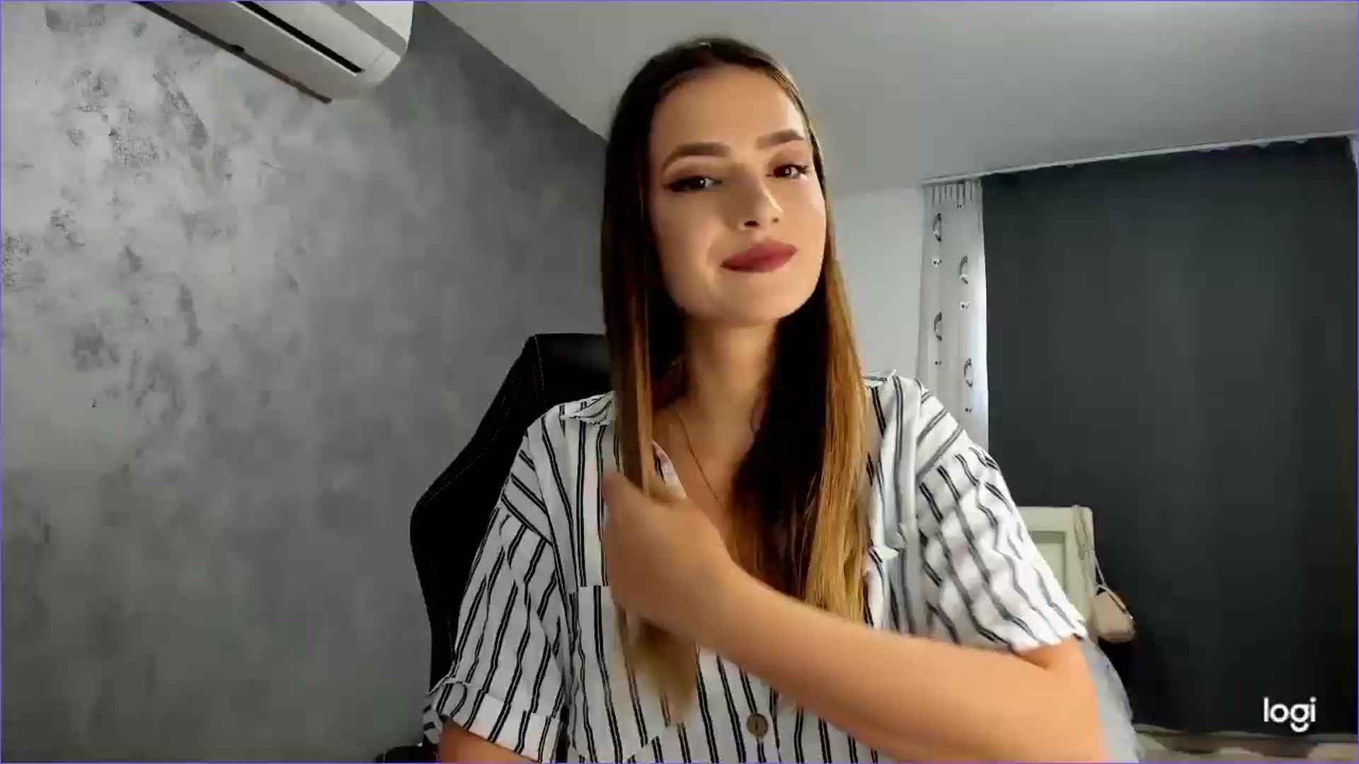 Gallery image thumbnail from AmaliaKeys's myfreecams stream on, 09/02/2025, 15:50 image 1 of 20