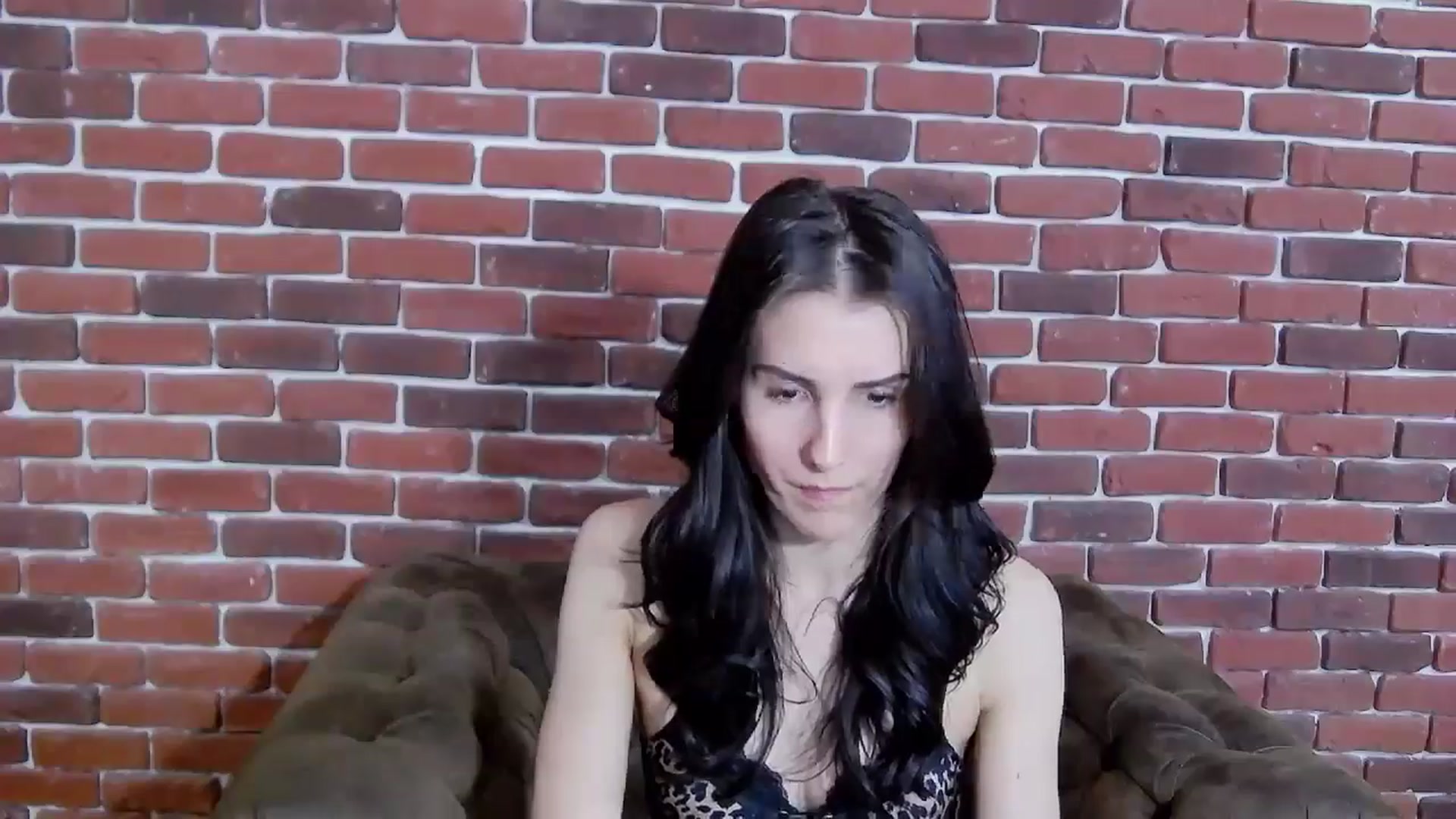 Gallery image thumbnail from Amallyaaa's myfreecams stream on, 05/23/2024, 21:01 image 7 of 20