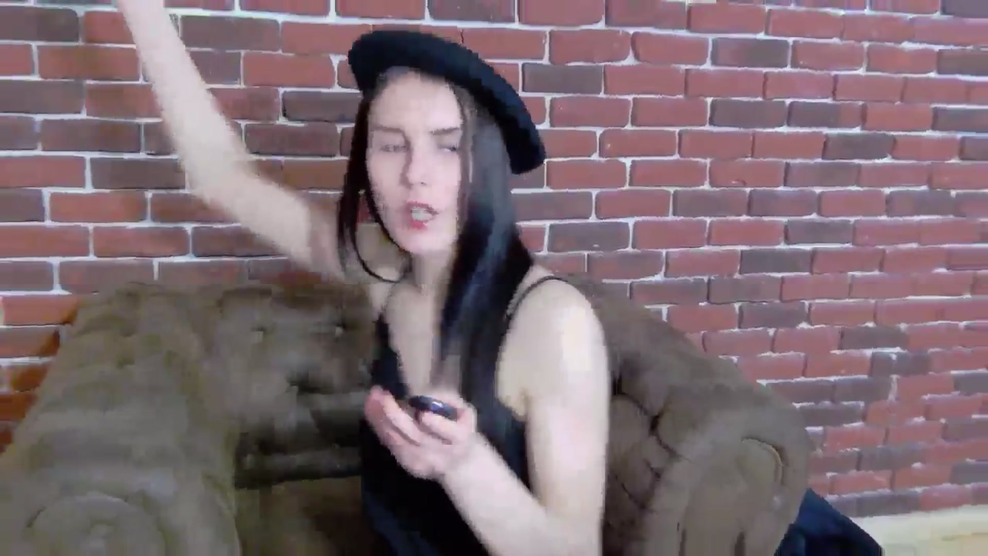 Gallery image thumbnail from Amallyaaa's myfreecams stream on, 05/27/2024, 21:26 image 18 of 20