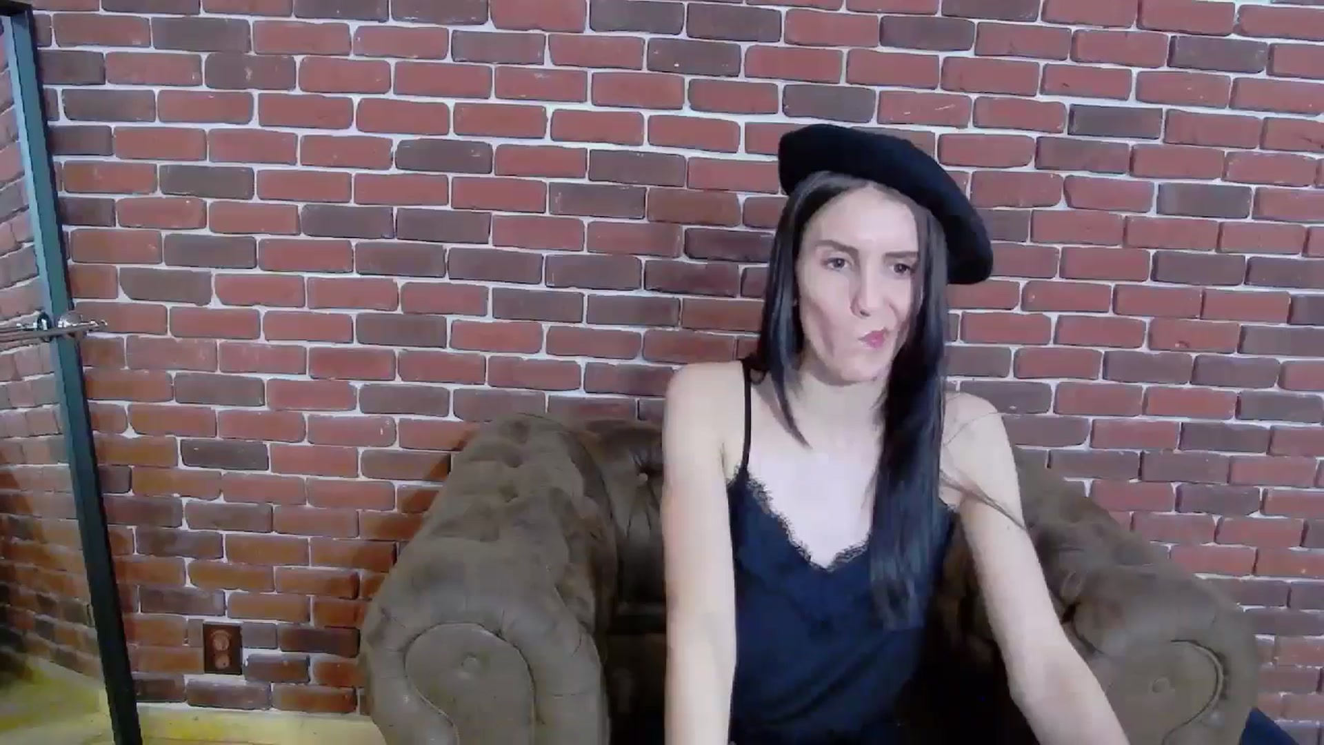 Gallery image thumbnail from Amallyaaa's myfreecams stream on, 05/27/2024, 21:26 image 20 of 20