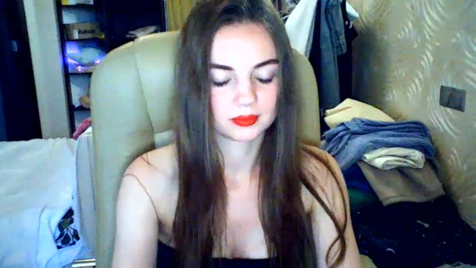 Gallery image thumbnail from Amana_Mizutty's myfreecams stream on, 06/14/2026, 16:43 image 18 of 20