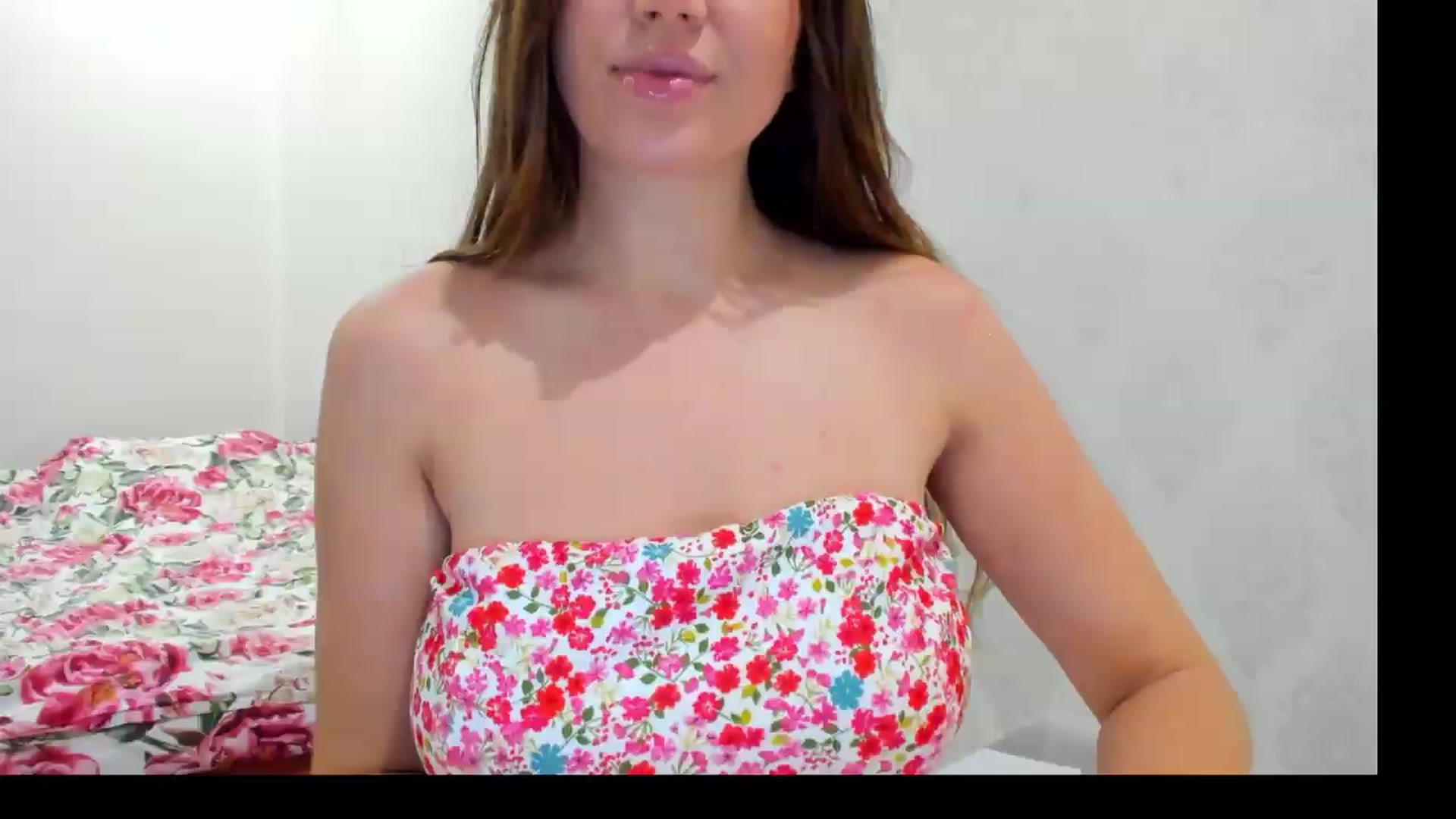 Gallery image thumbnail from AmandaFury's myfreecams stream on, 08/07/2026, 21:25 image 10 of 20