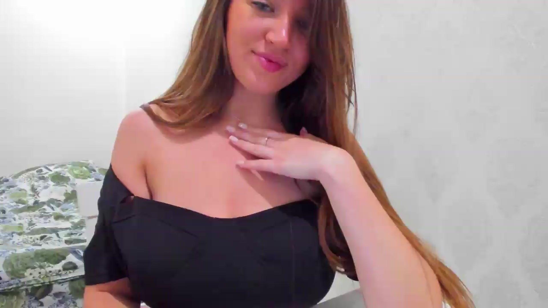 Gallery image thumbnail from AmandaFury's myfreecams stream on, 08/15/2026, 21:18 image 9 of 20