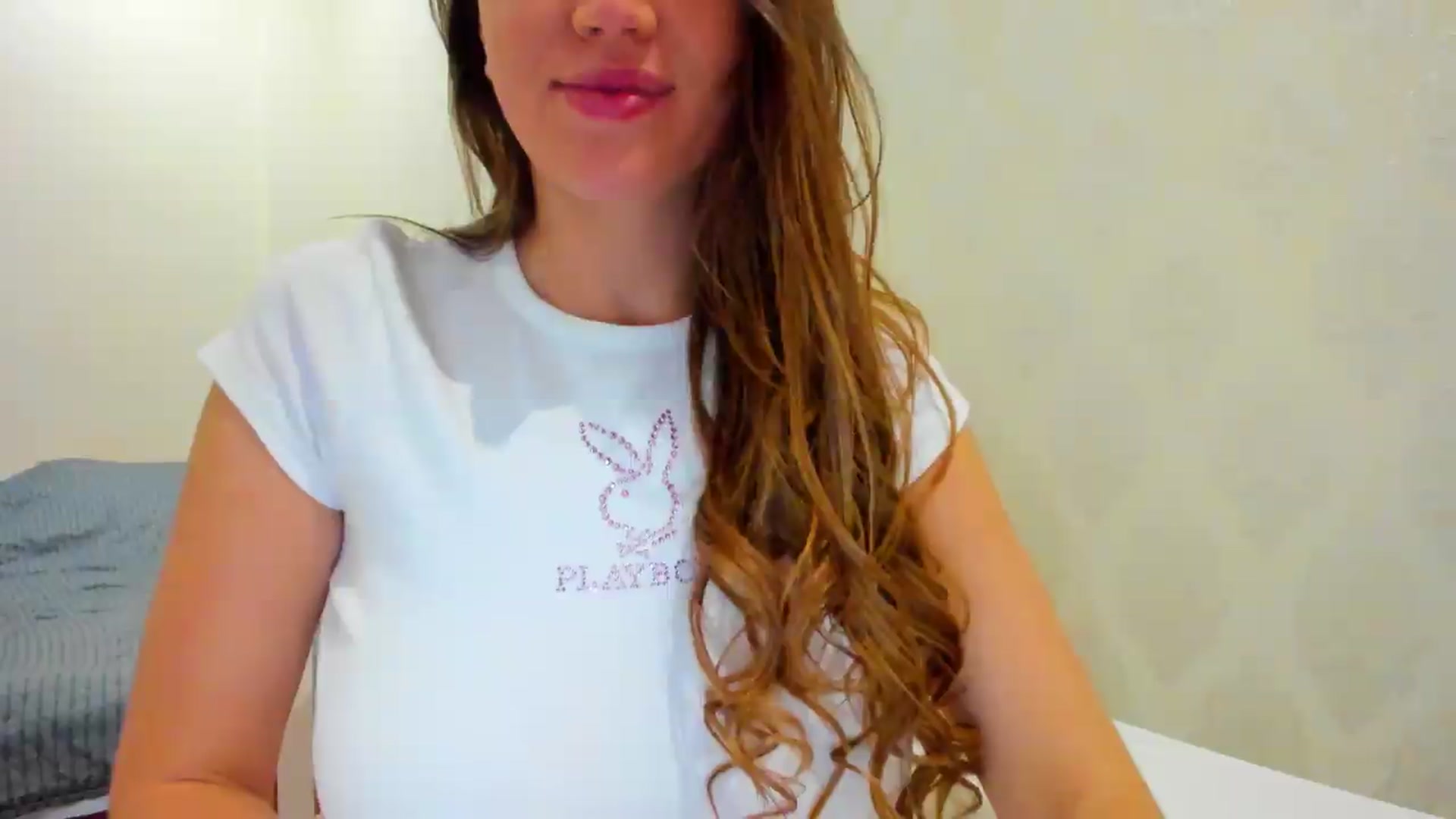 Gallery image thumbnail from AmandaFury's myfreecams stream on, 08/25/2026, 22:18 image 14 of 20