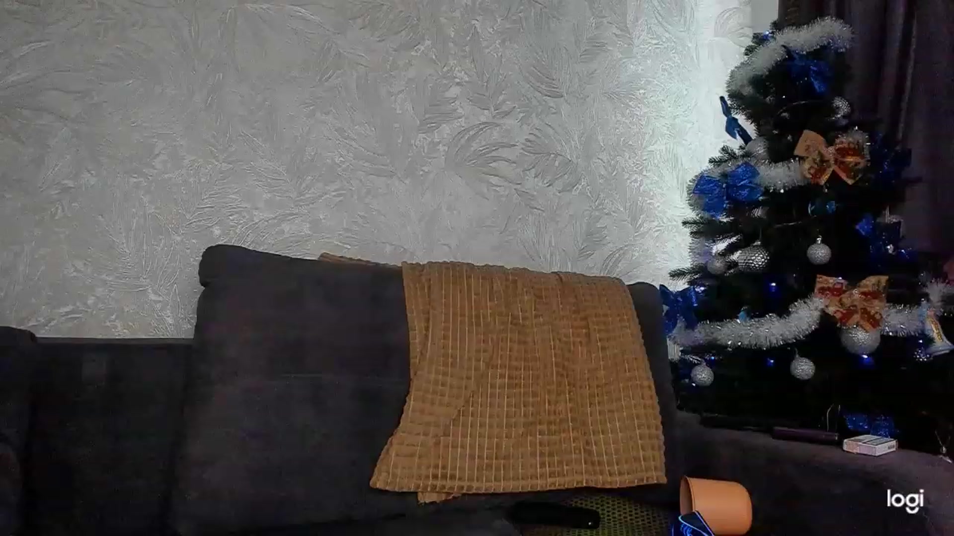 Gallery image thumbnail from AmandaWales_'s myfreecams stream on, 12/09/2022, 11:17 image 17 of 20