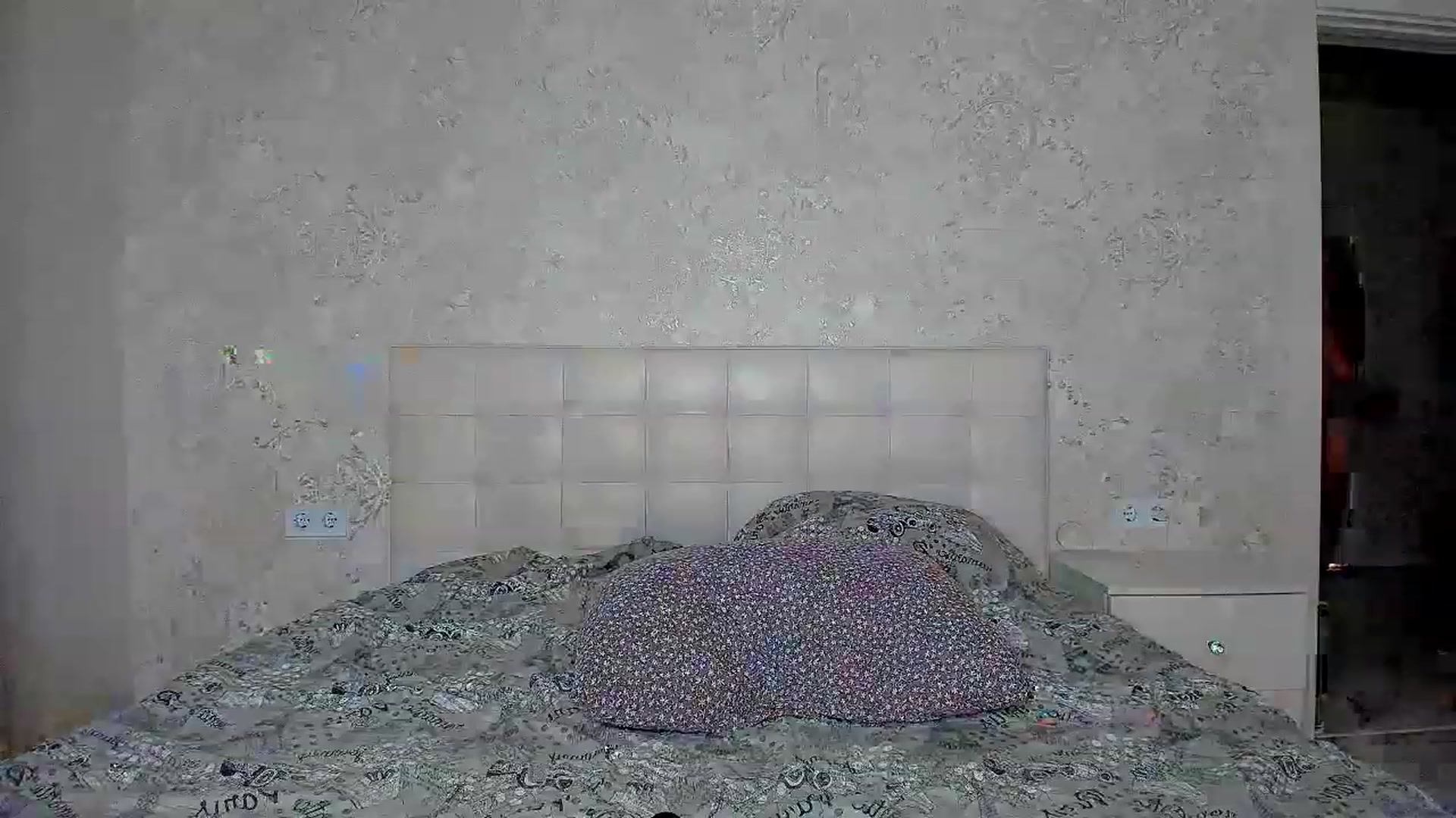Gallery image thumbnail from AmandaWales_'s myfreecams stream on, 01/02/2023, 15:58 image 8 of 20