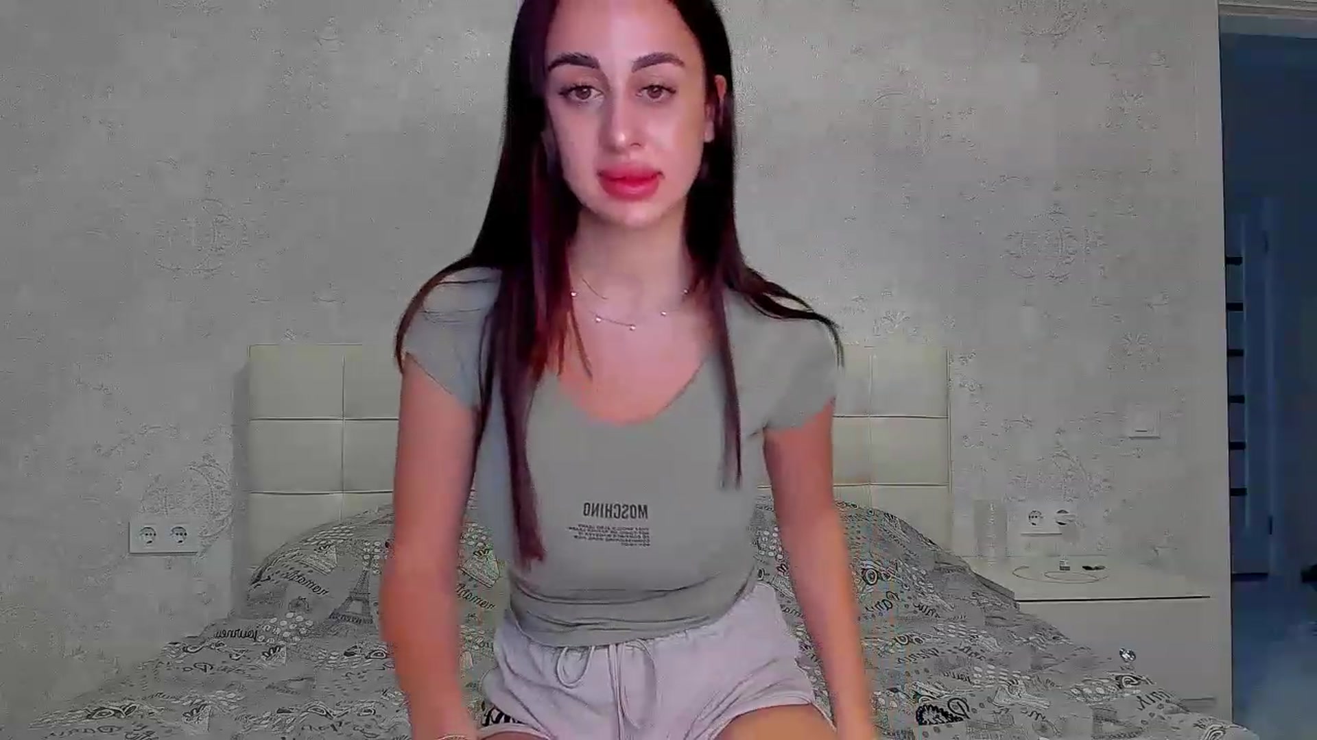 Gallery image thumbnail from AmandaWales_'s myfreecams stream on, 01/05/2023, 13:31 image 15 of 20