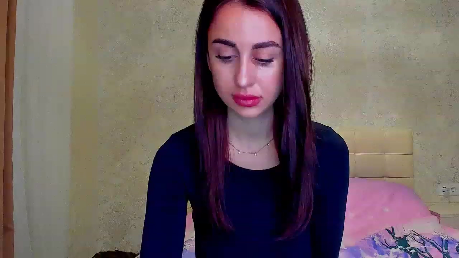 Gallery image thumbnail from AmandaWales_'s myfreecams stream on, 01/16/2023, 11:15 image 7 of 20