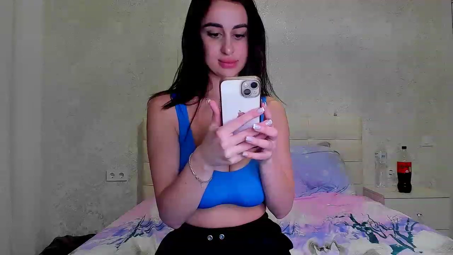 Gallery image thumbnail from AmandaWales_'s myfreecams stream on, 01/28/2023, 14:52 image 20 of 20