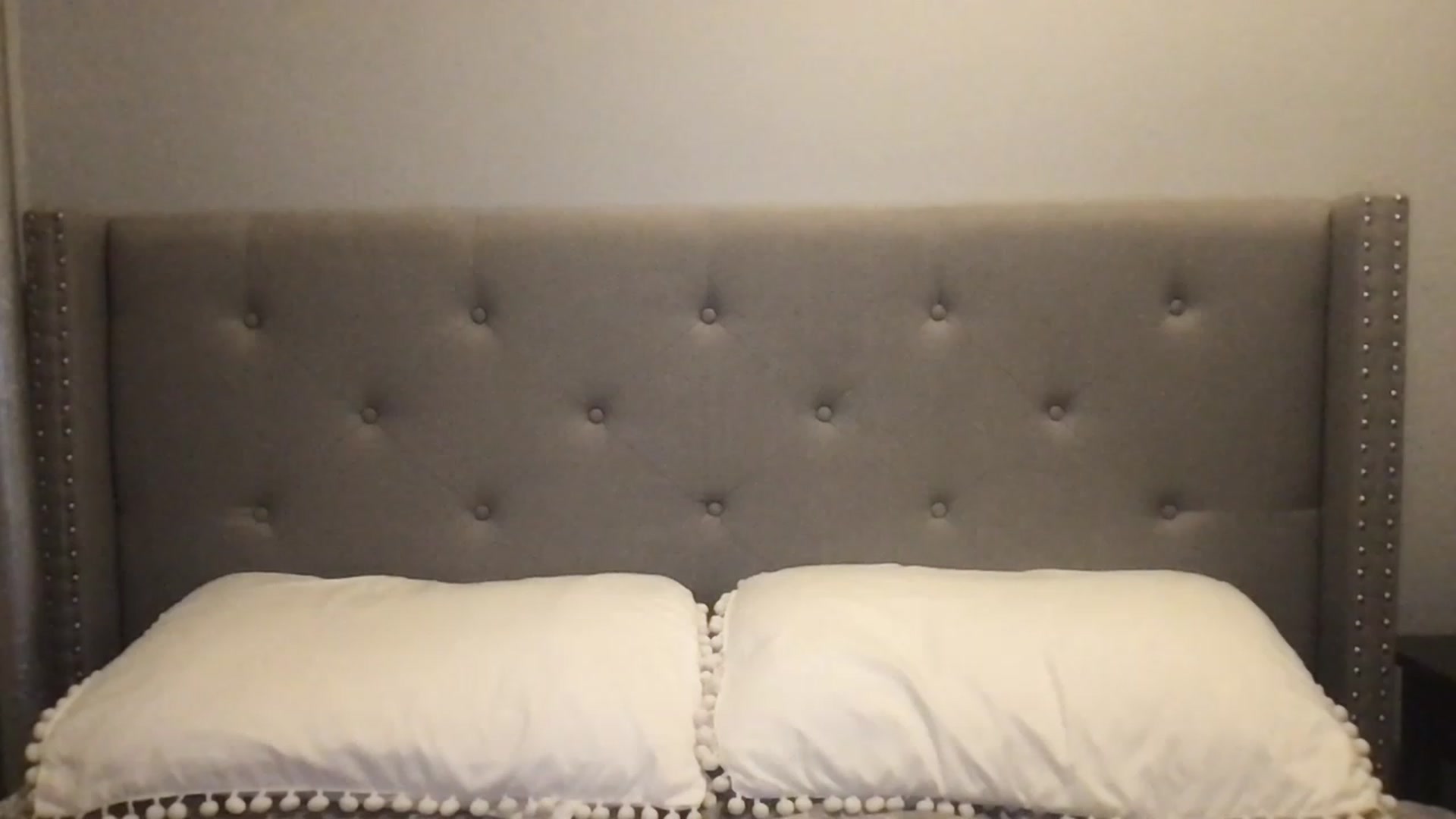 Gallery image thumbnail from AmandaWright's myfreecams stream on, 11/22/2022, 02:42 image 17 of 20