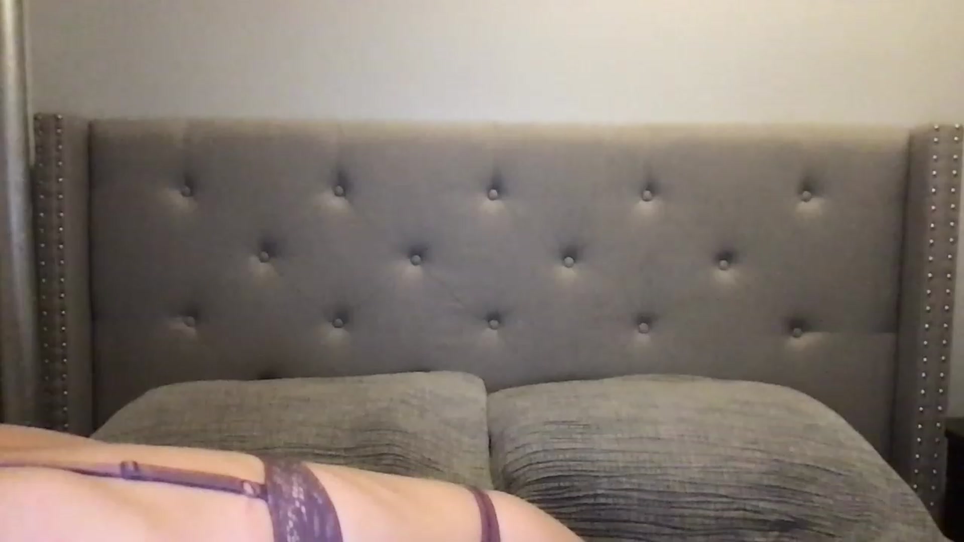 Gallery image thumbnail from AmandaWright's myfreecams stream on, 07/23/2023, 02:47 image 4 of 20