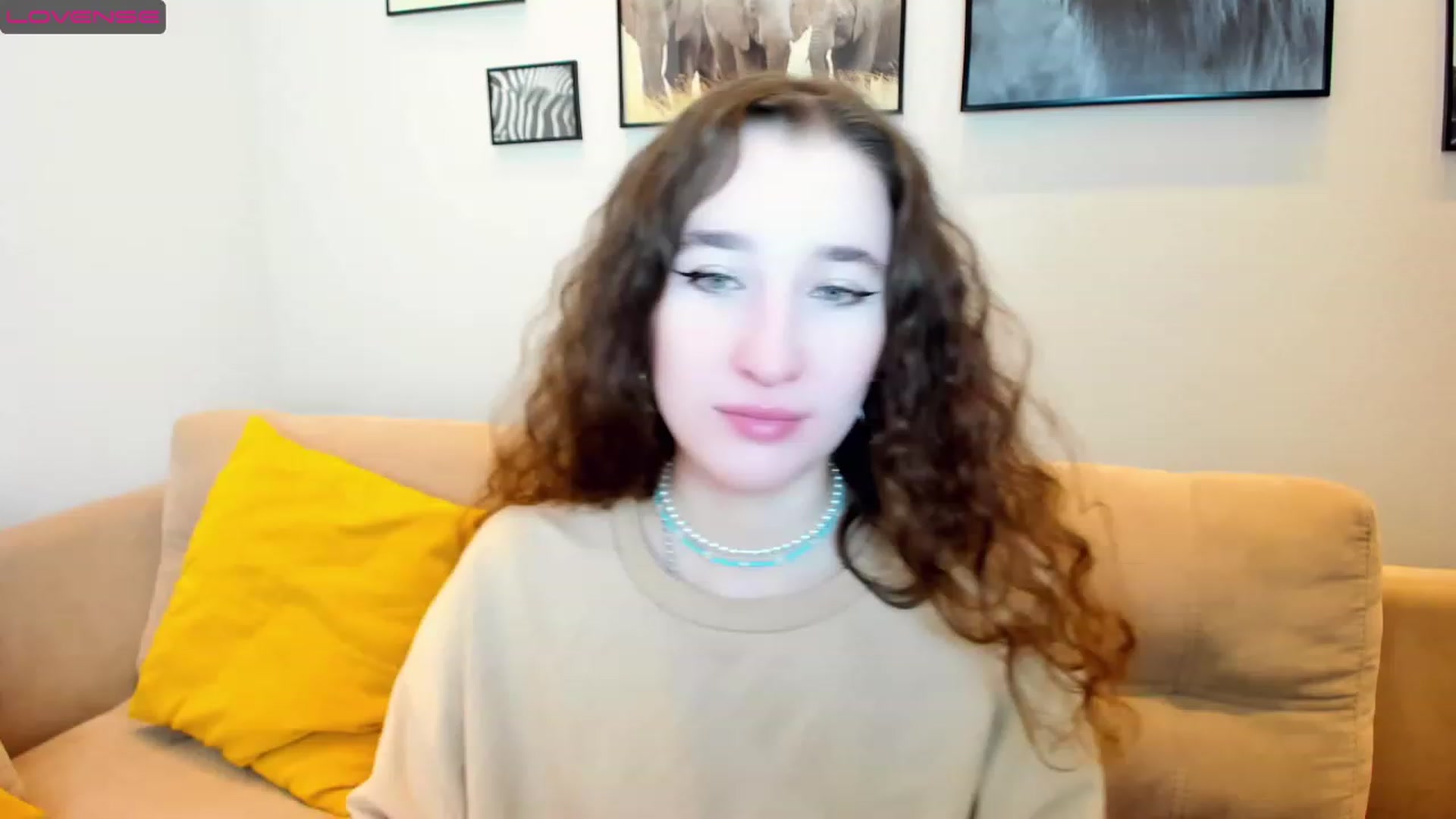 Gallery image thumbnail from Amanda_Kirke's myfreecams stream on, 03/05/2023, 09:06 image 8 of 20