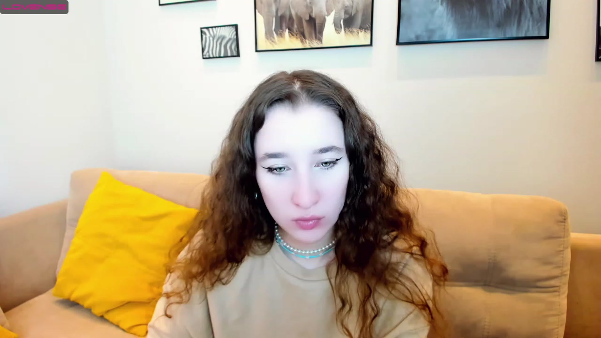 Gallery image thumbnail from Amanda_Kirke's myfreecams stream on, 03/05/2023, 09:06 image 18 of 20