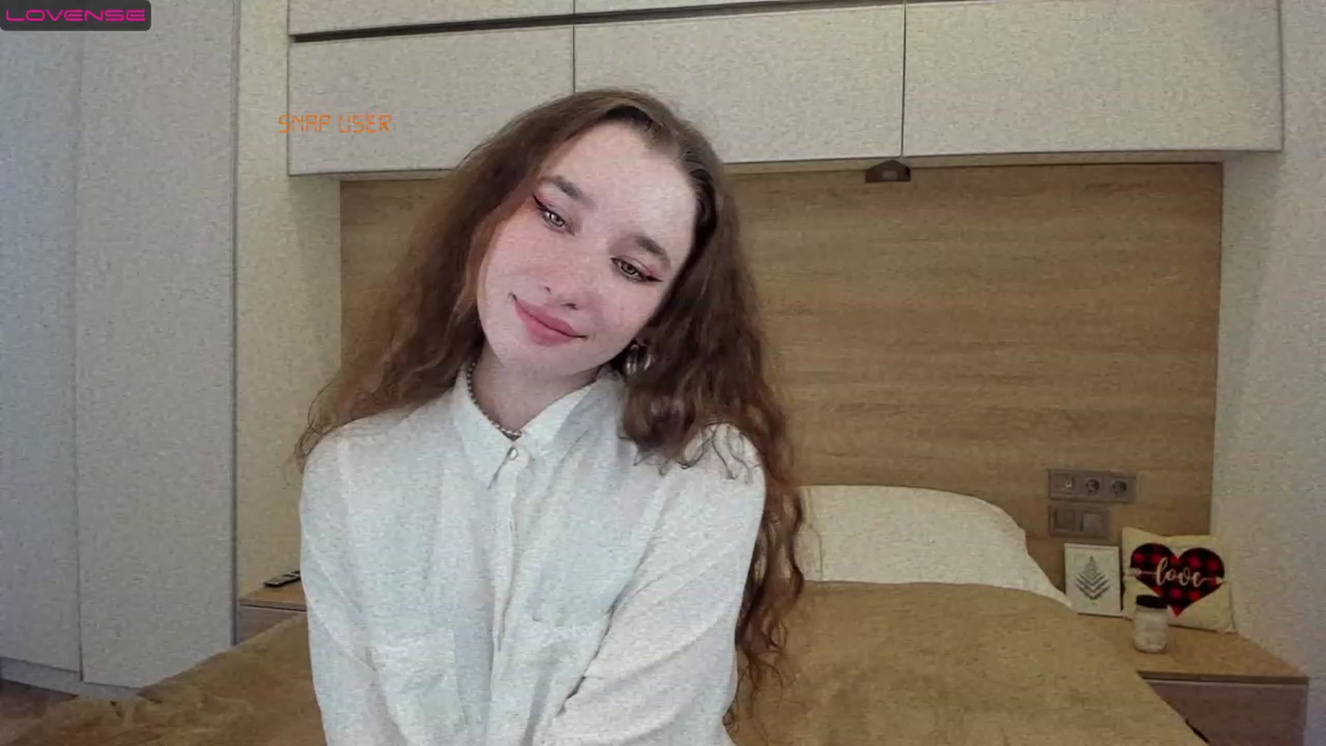 Gallery image thumbnail from Amanda_Kirke's myfreecams stream on, 03/06/2023, 08:59 image 4 of 20