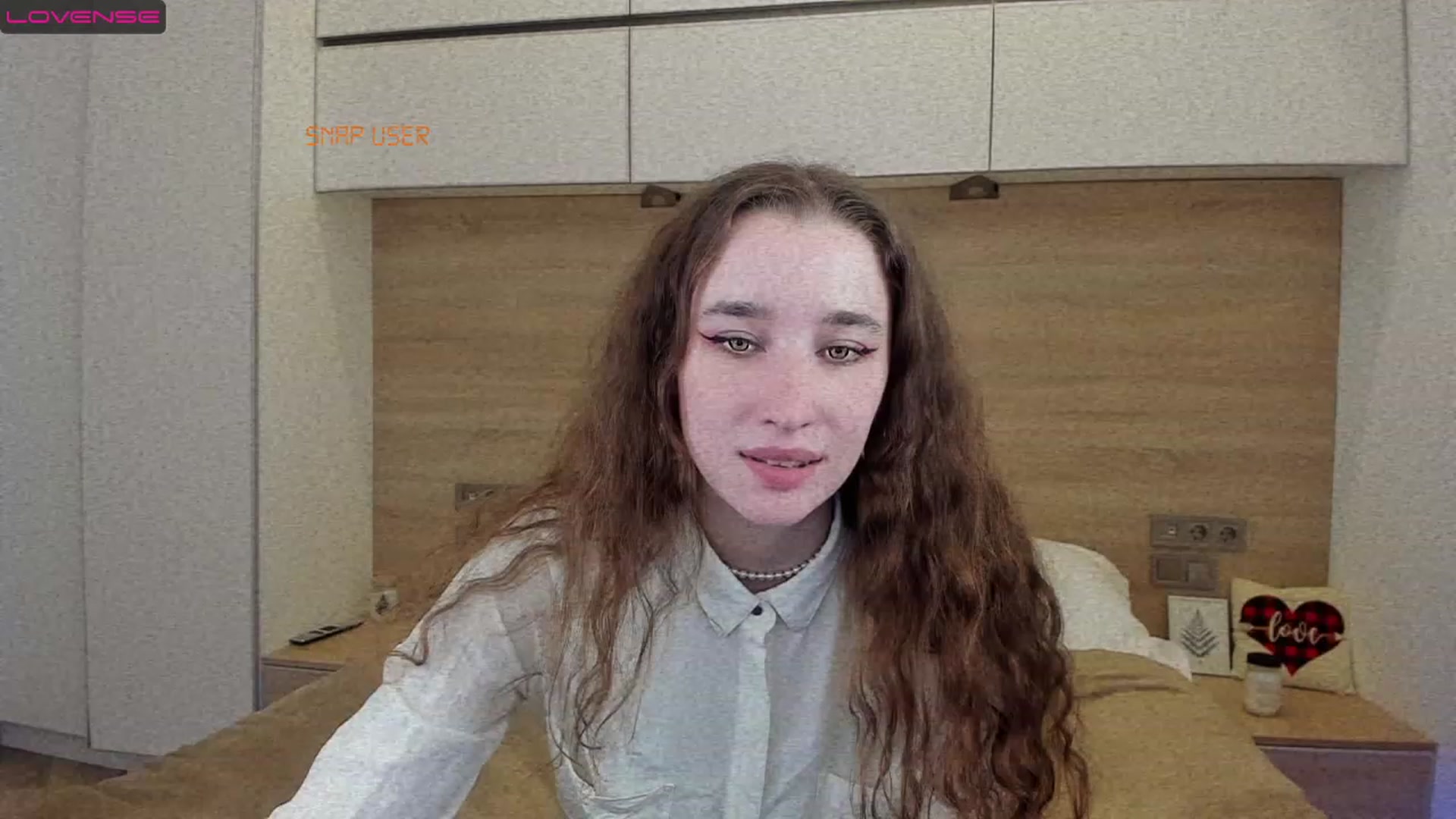 Gallery image thumbnail from Amanda_Kirke's myfreecams stream on, 03/06/2023, 11:48 image 13 of 20