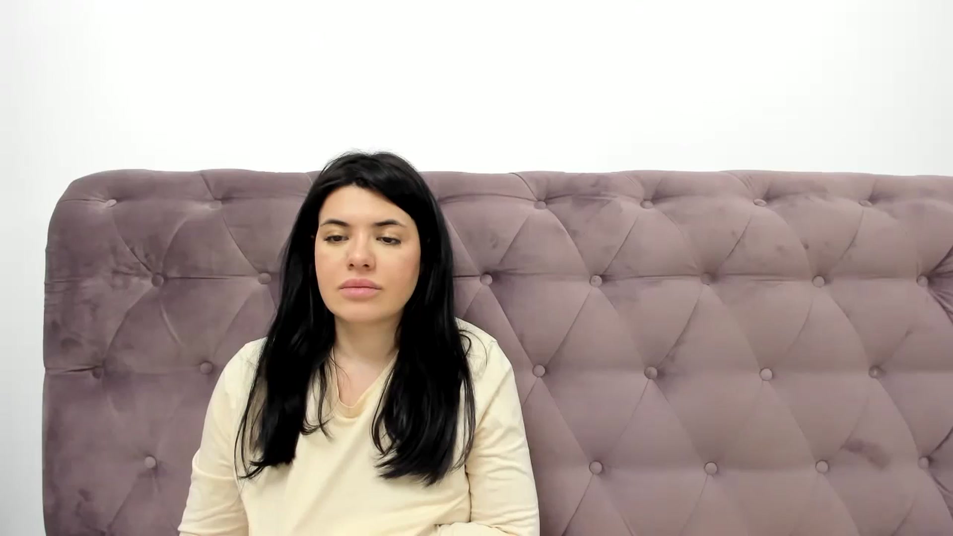 Gallery image thumbnail from Amandina's myfreecams stream on, 01/24/2024, 22:58 image 15 of 20