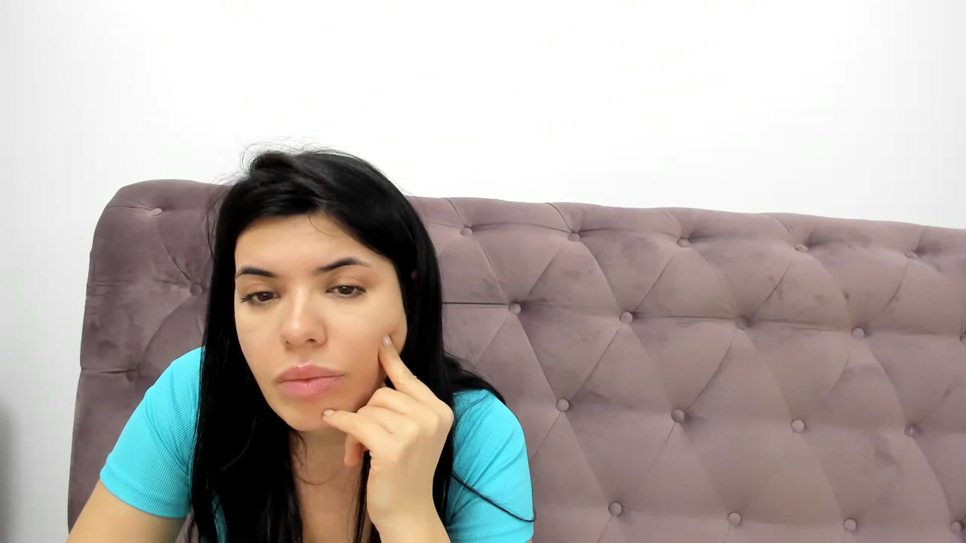 Gallery image thumbnail from Amandina's myfreecams stream on, 01/28/2024, 22:31 image 3 of 20