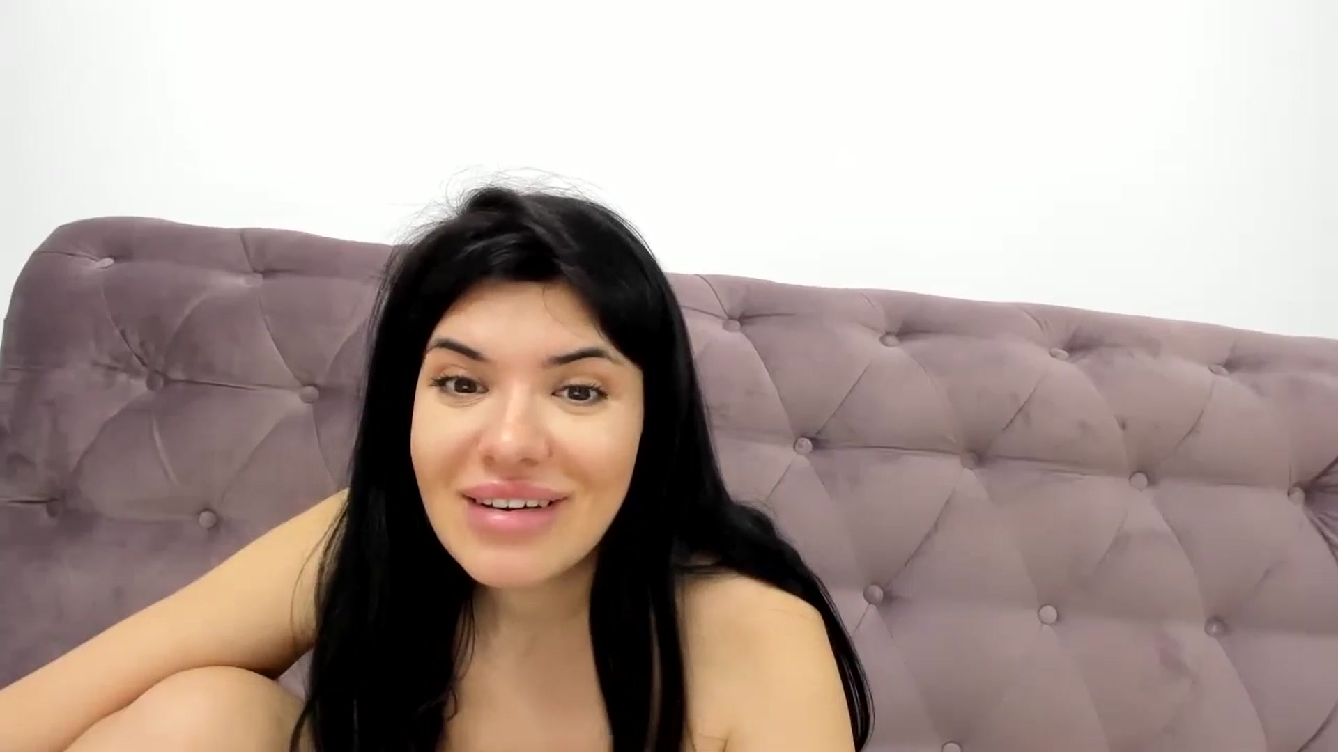 Gallery image thumbnail from Amandina's myfreecams stream on, 01/28/2024, 22:31 image 15 of 20