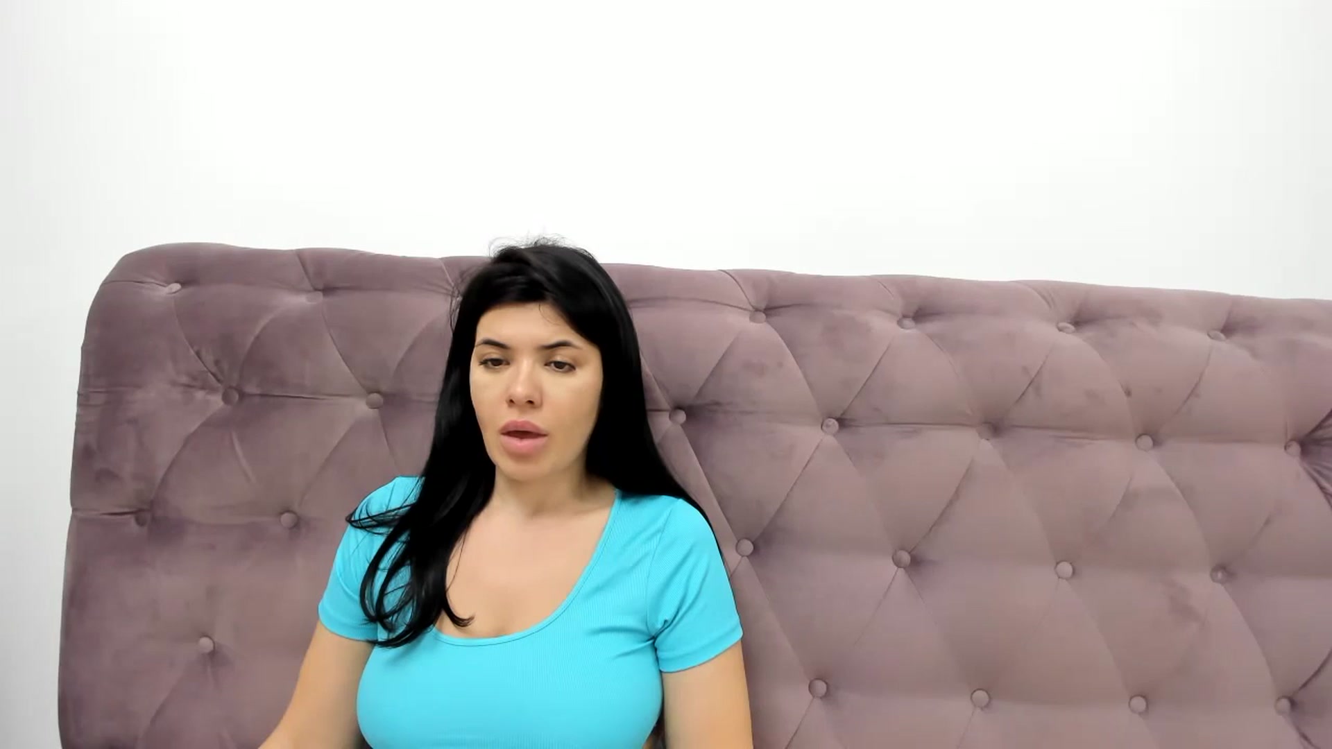 Gallery image thumbnail from Amandina's myfreecams stream on, 01/28/2024, 22:31 image 5 of 20