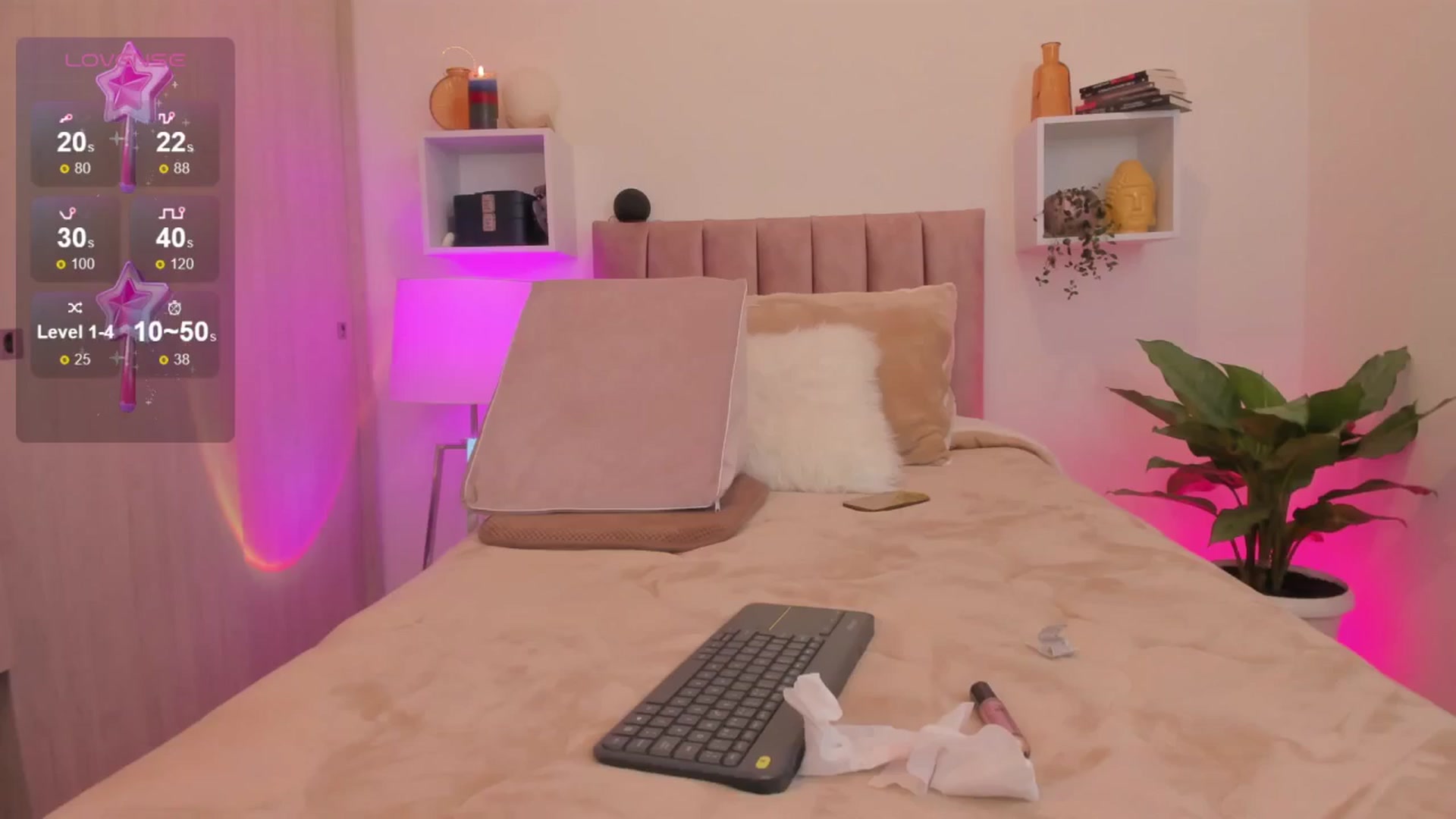 Gallery image thumbnail from Amapola7's myfreecams stream on, 05/14/2024, 02:13 image 6 of 20